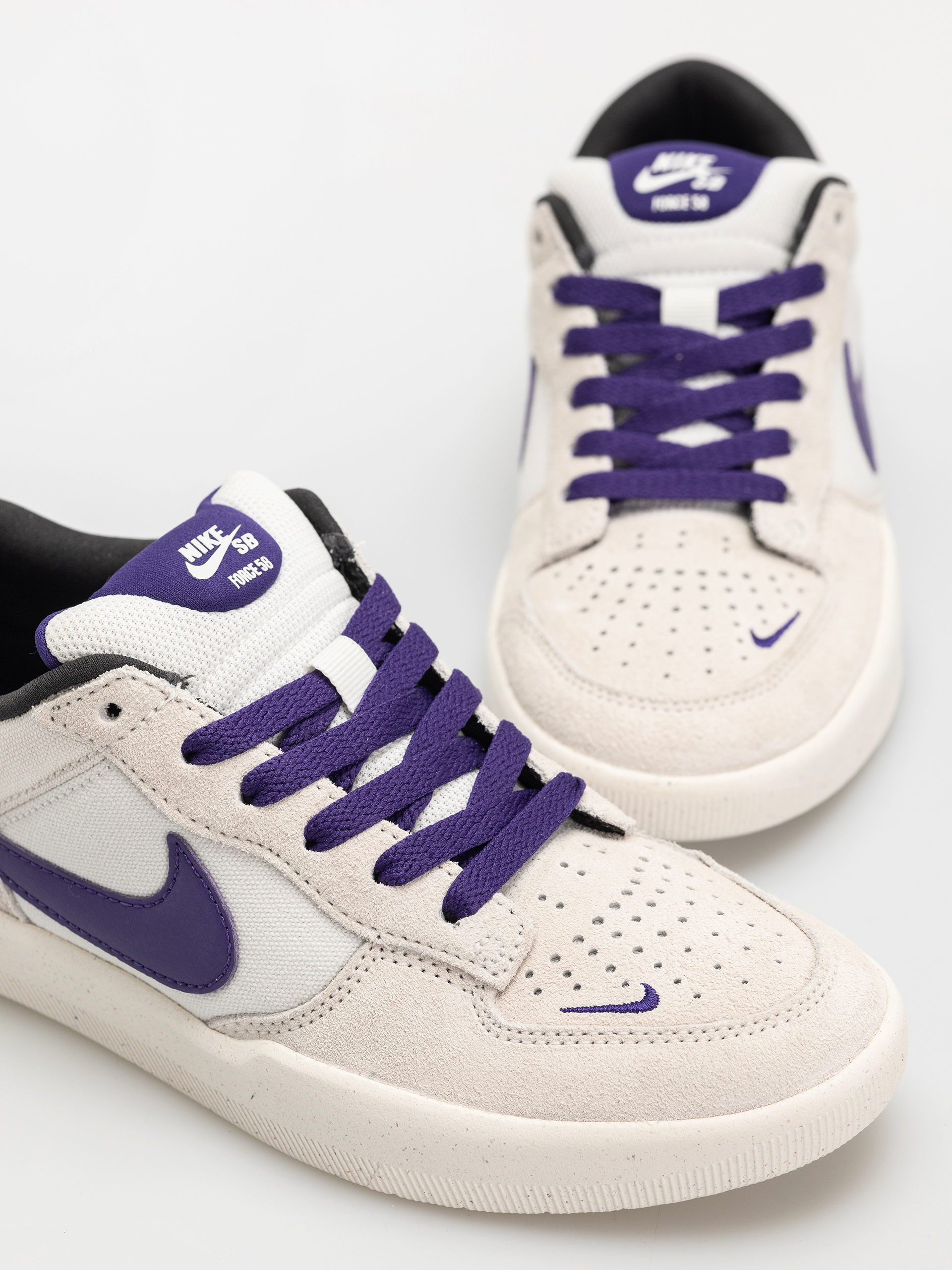 Обувки Nike SB Force 58 (phantom/court purple summit white)