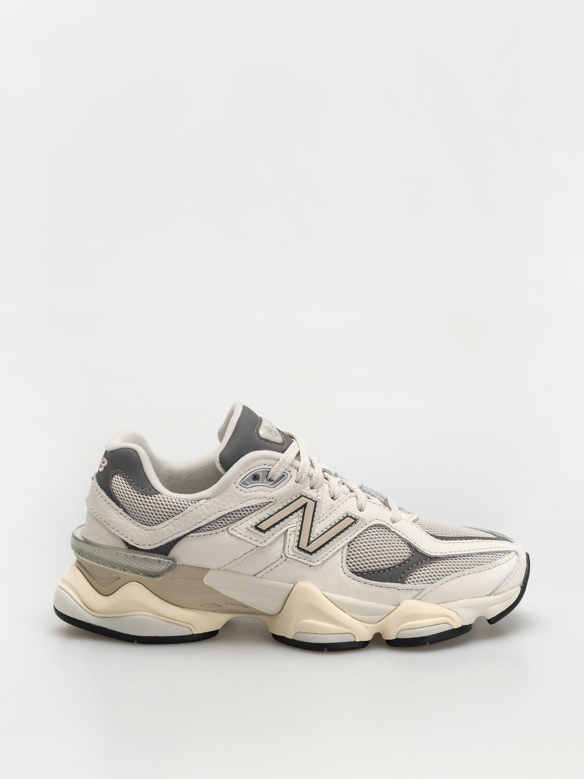 Обувки New Balance 9060 (sea salt)