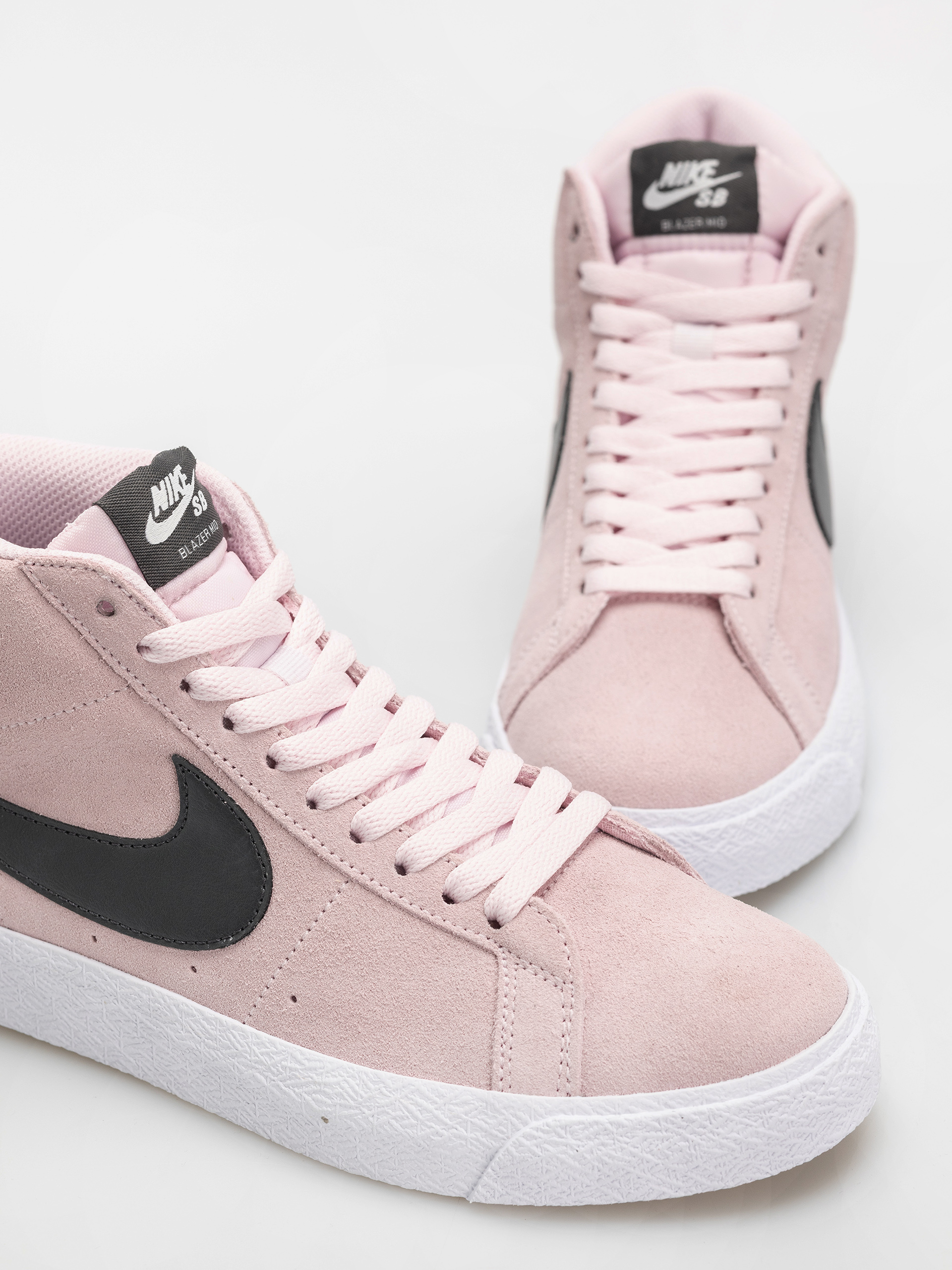 Обувки Nike SB Zoom Blazer Mid (pink foam/anthracite white gum yellow)