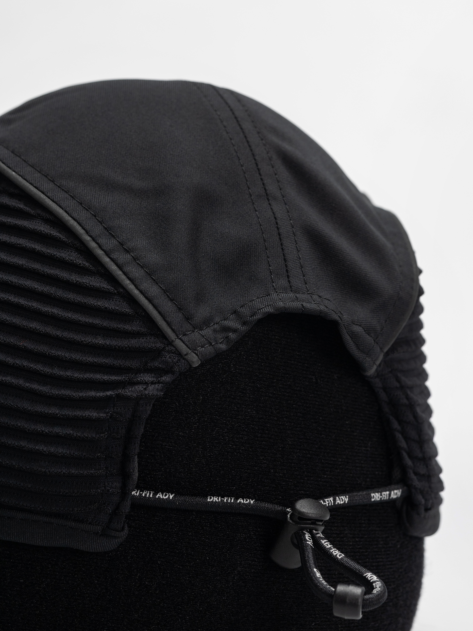 Шапка с козирка Nike SB Dri Fit Adv Fly (black/anthracite/black)