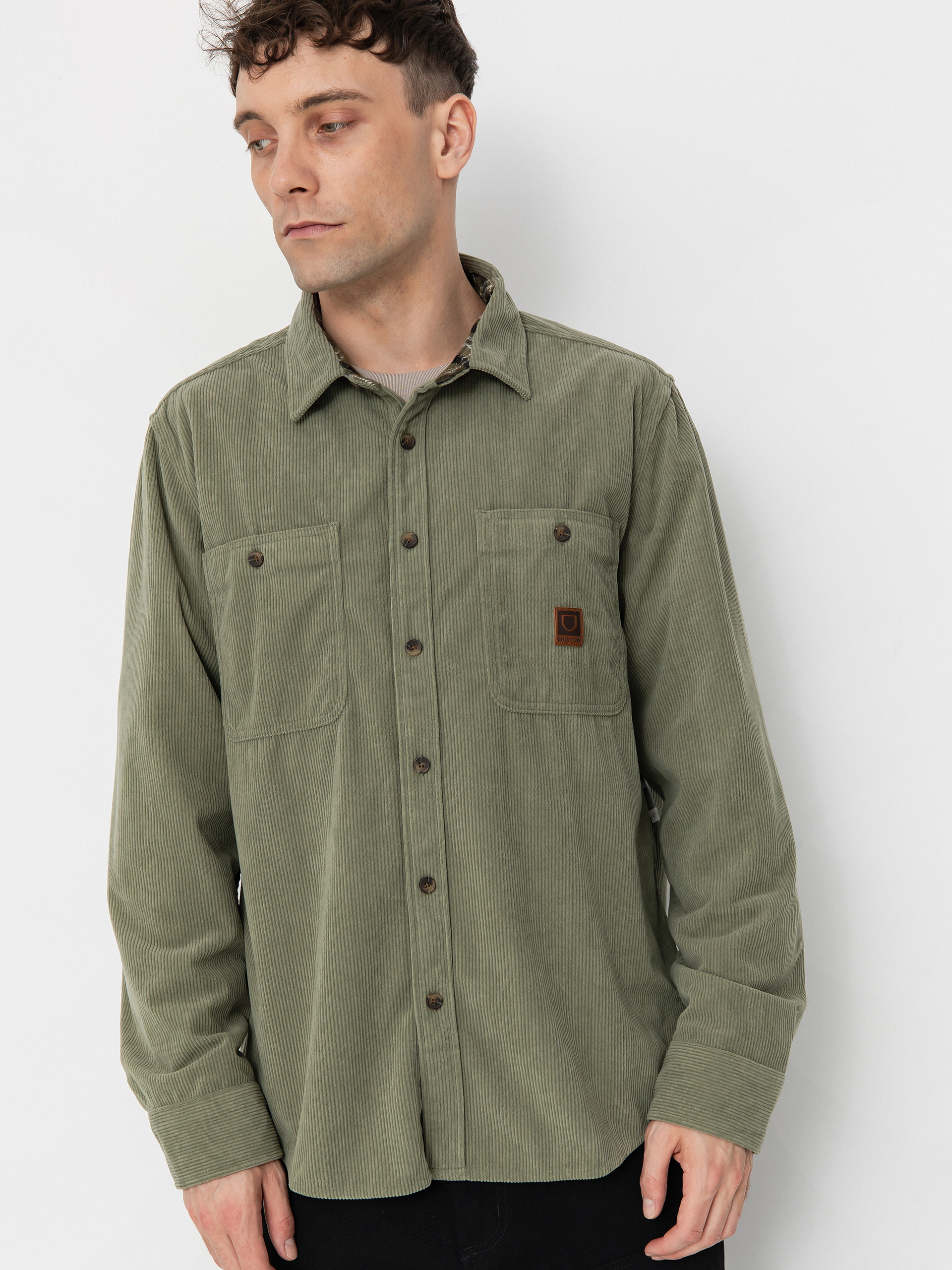 u0420u0438u0437u0430 Brixton The Field Corduroy Overshirt (military olive)
