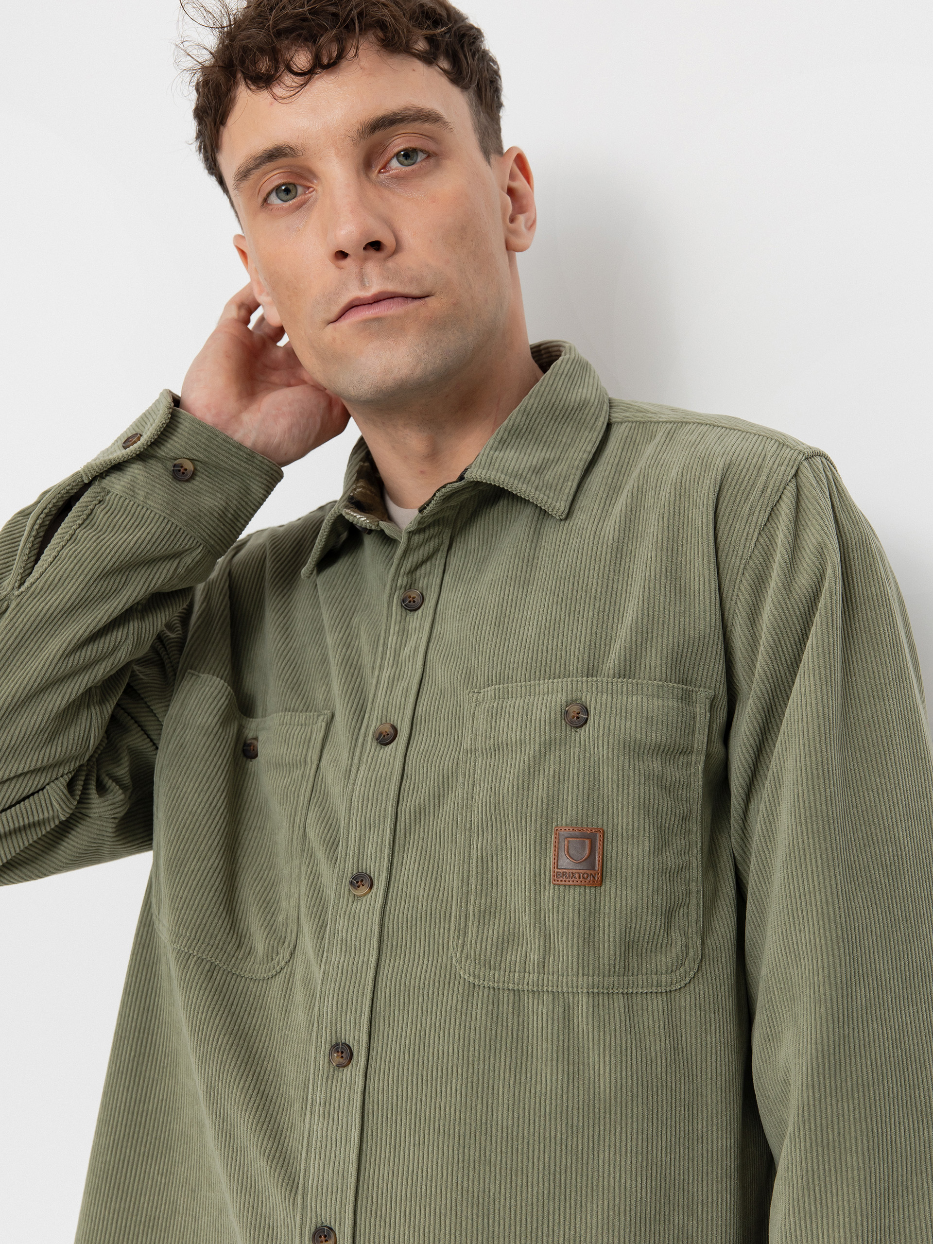Риза Brixton The Field Corduroy Overshirt (military olive)