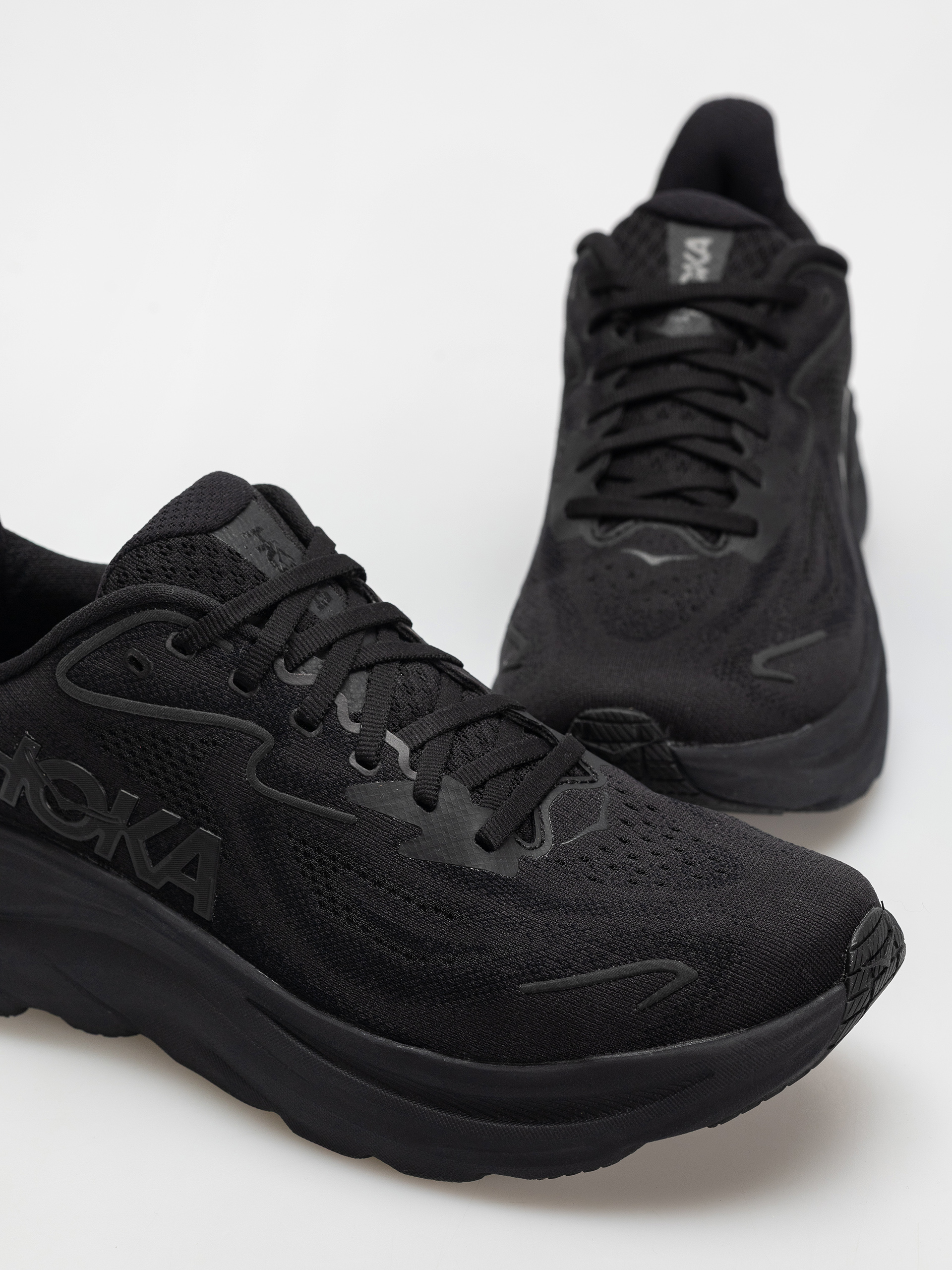 Обувки Hoka Clifton 10 (black/black)