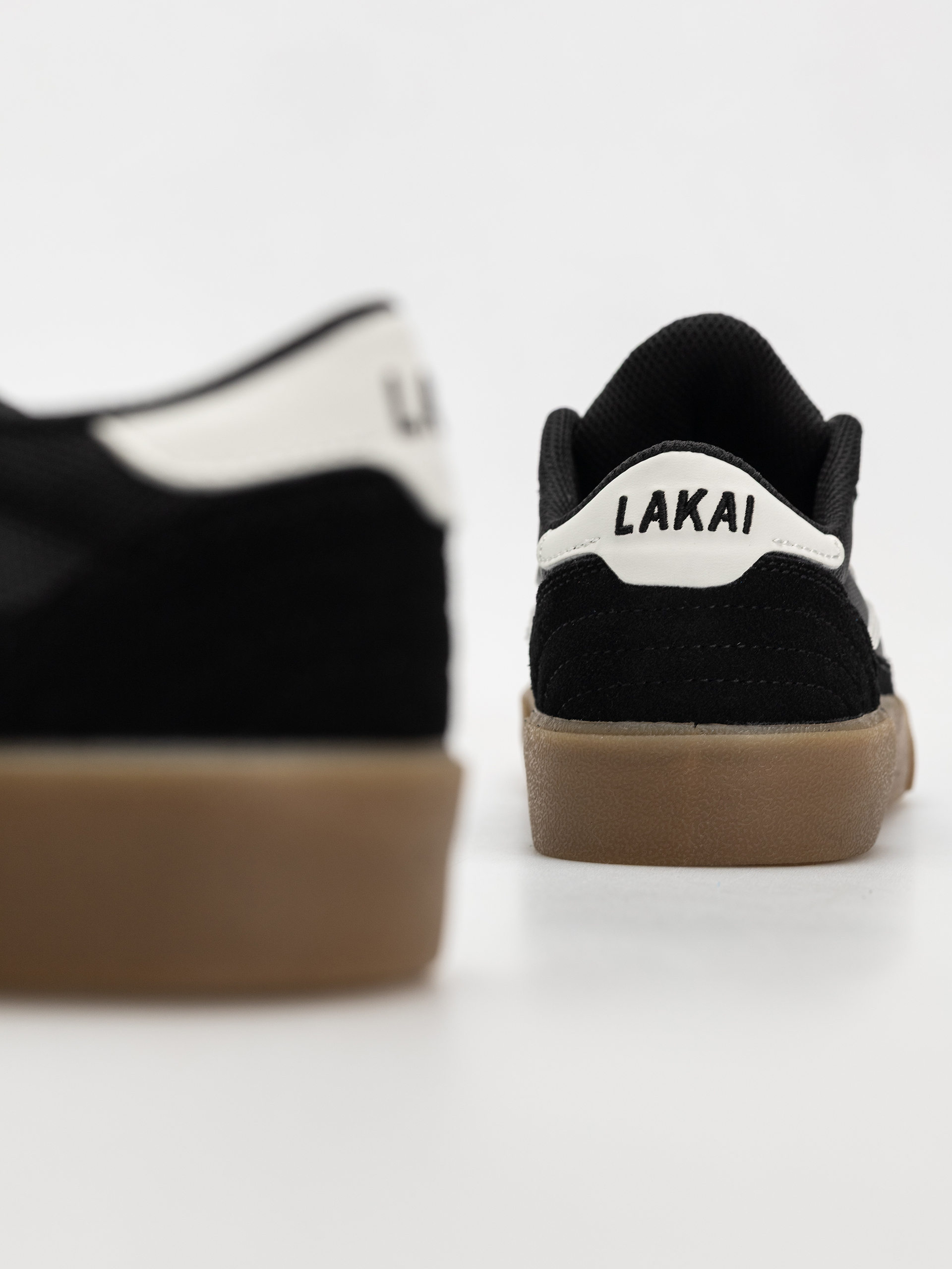 Обувки Lakai Cambridge (black/gum/suede)