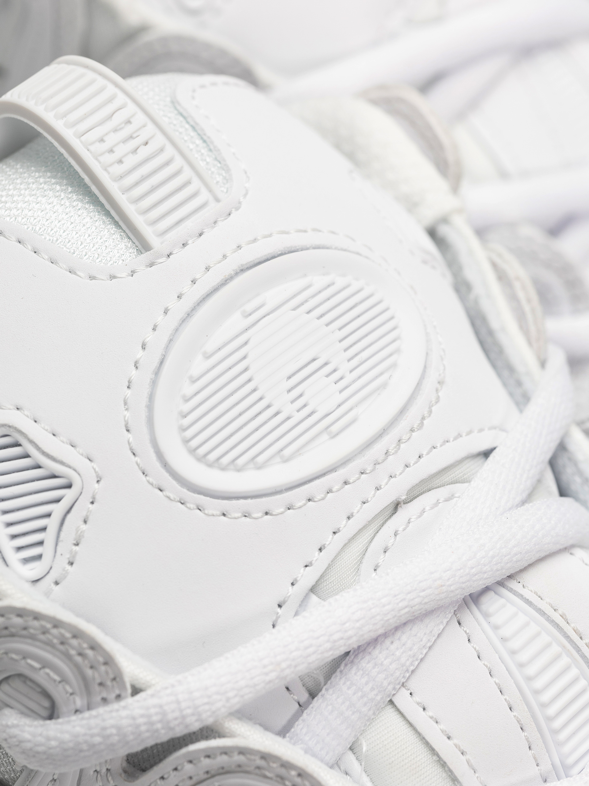 Обувки Osiris D3 2001 (luminate/white/white)