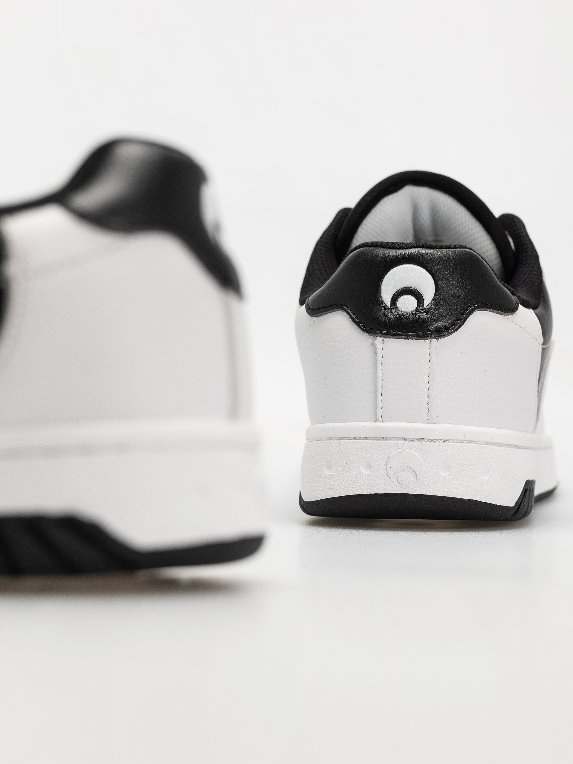 Обувки Osiris Troma Alt (white/white/black)