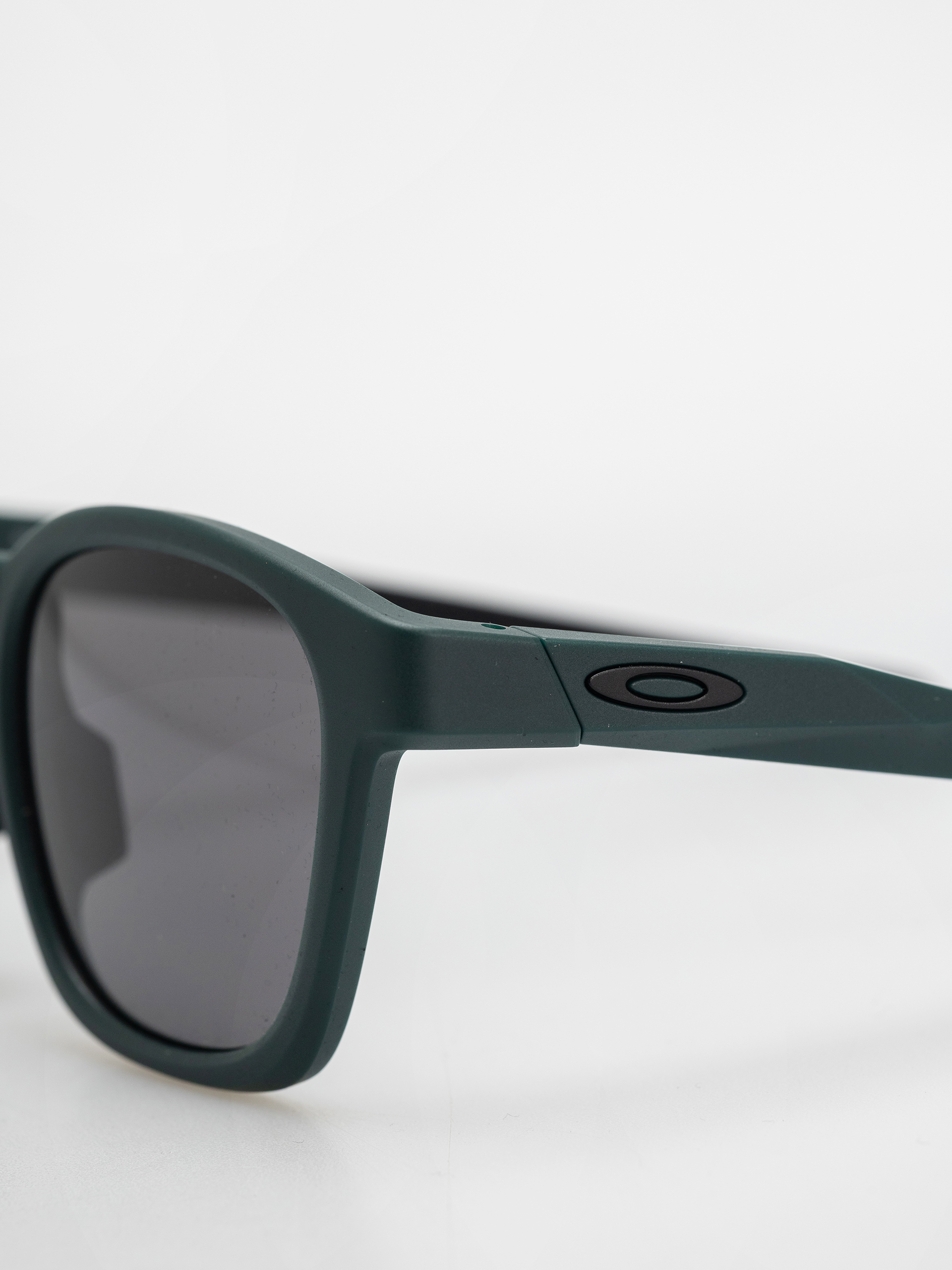 Слънчеви очила Oakley Shackle (mt hunter green/prizm grey)