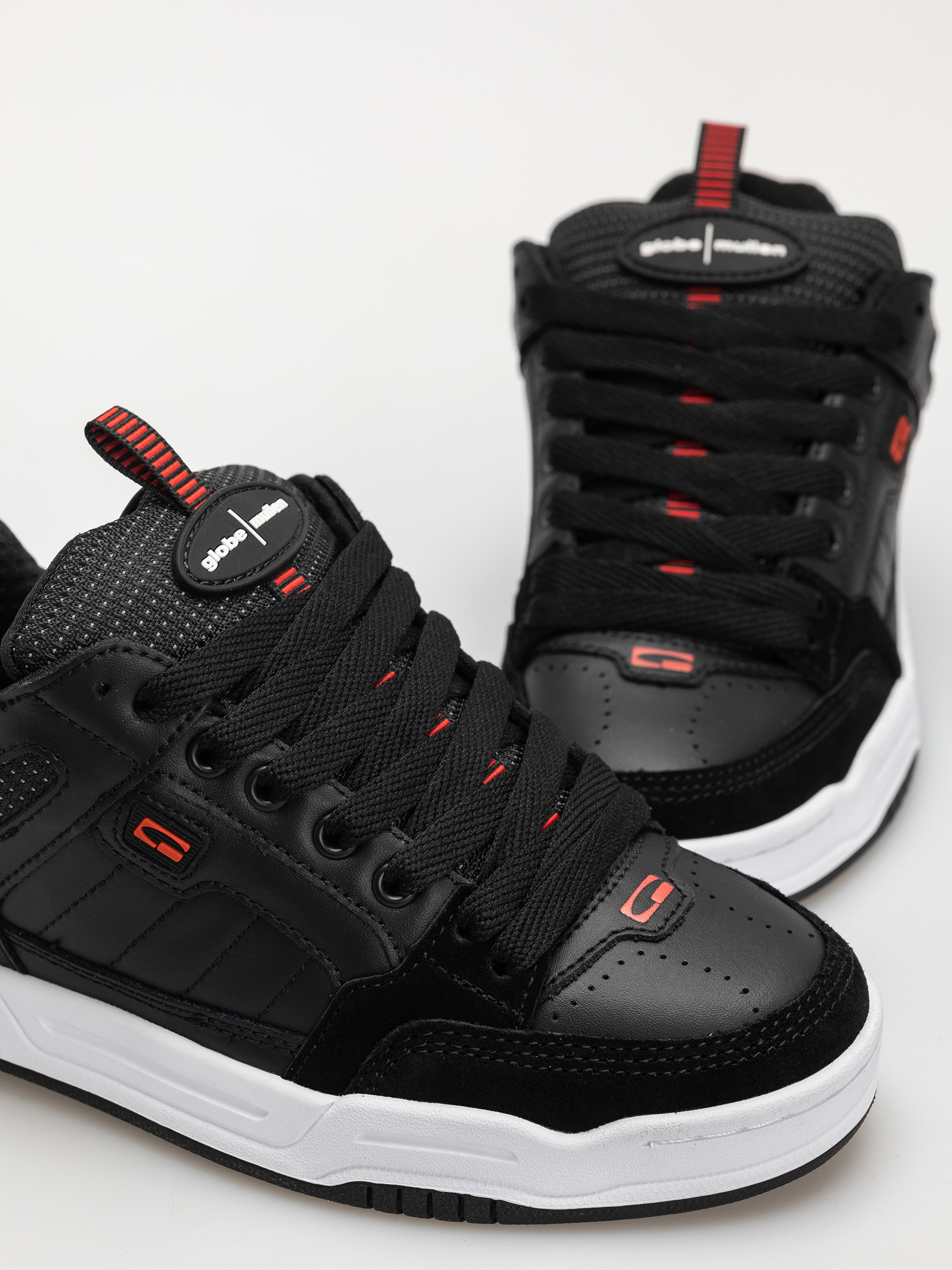 Обувки Globe Tilt Prime (black mullen)