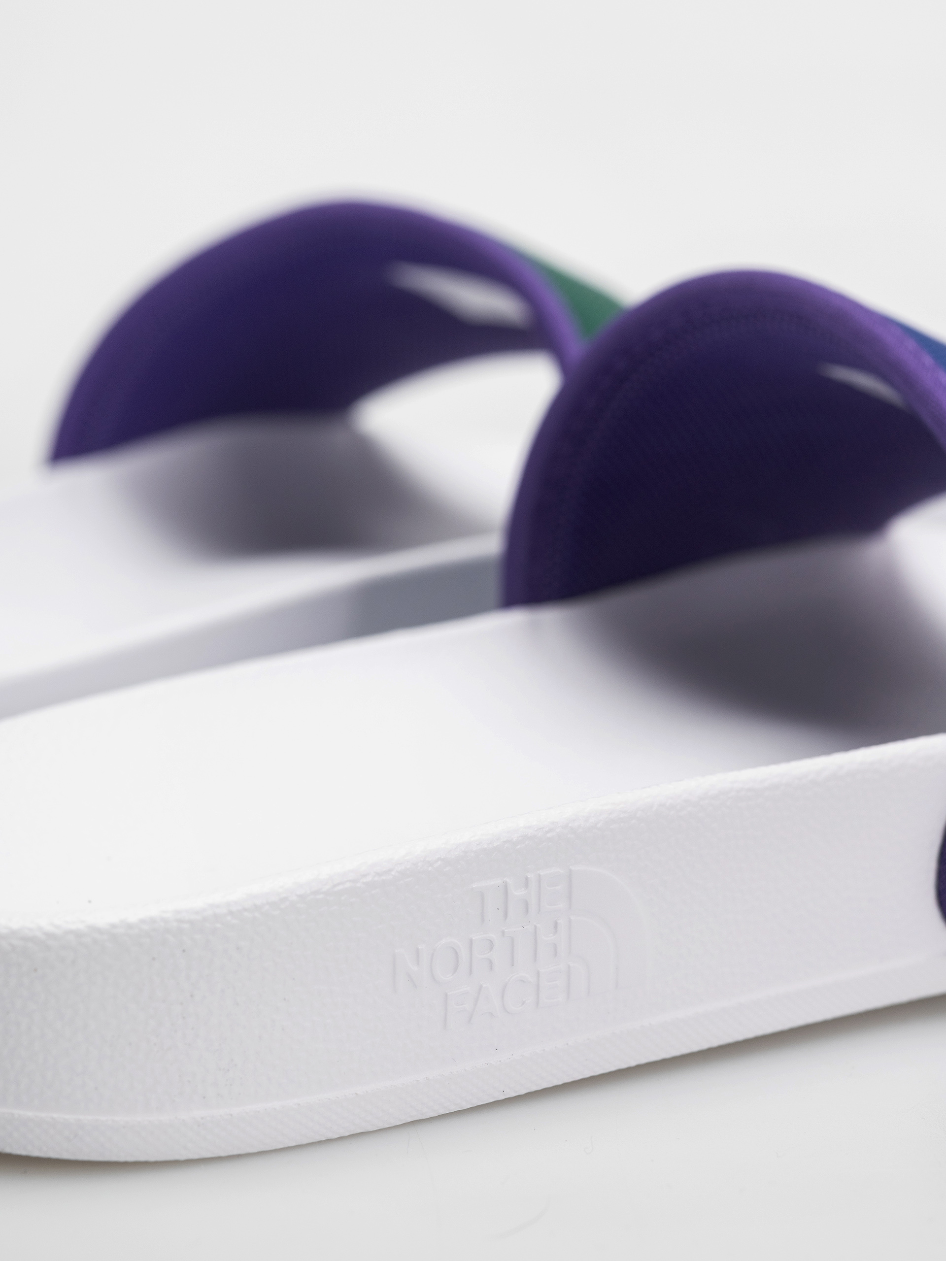 Чехли The North Face Base Camp III (tnf blue/tnf green)