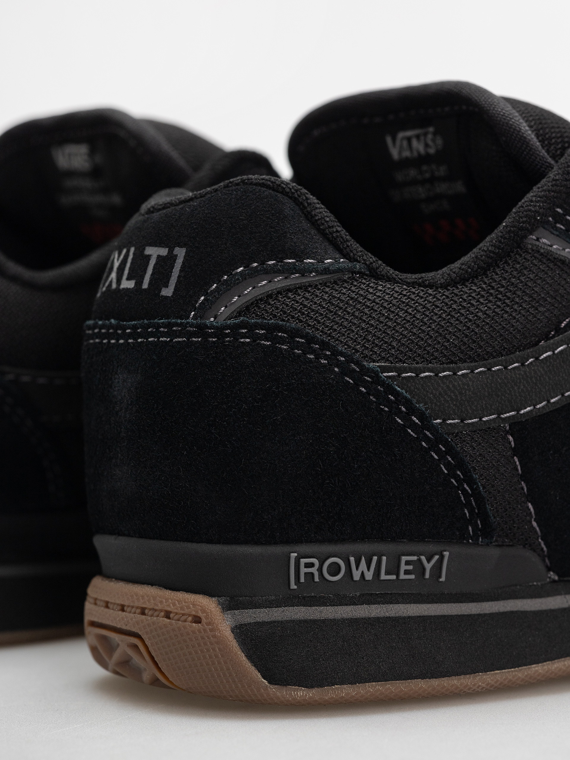 Обувки Vans Rowley XLT (blackout)
