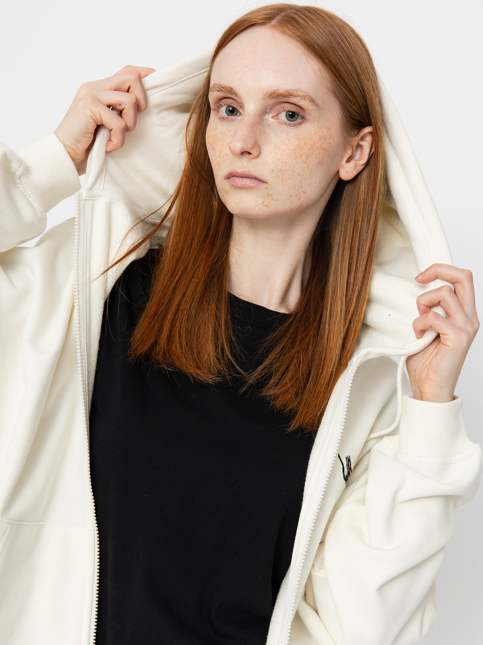 Суитшърт с качулка Volcom Fa Alix ZHD Wmn (star white)