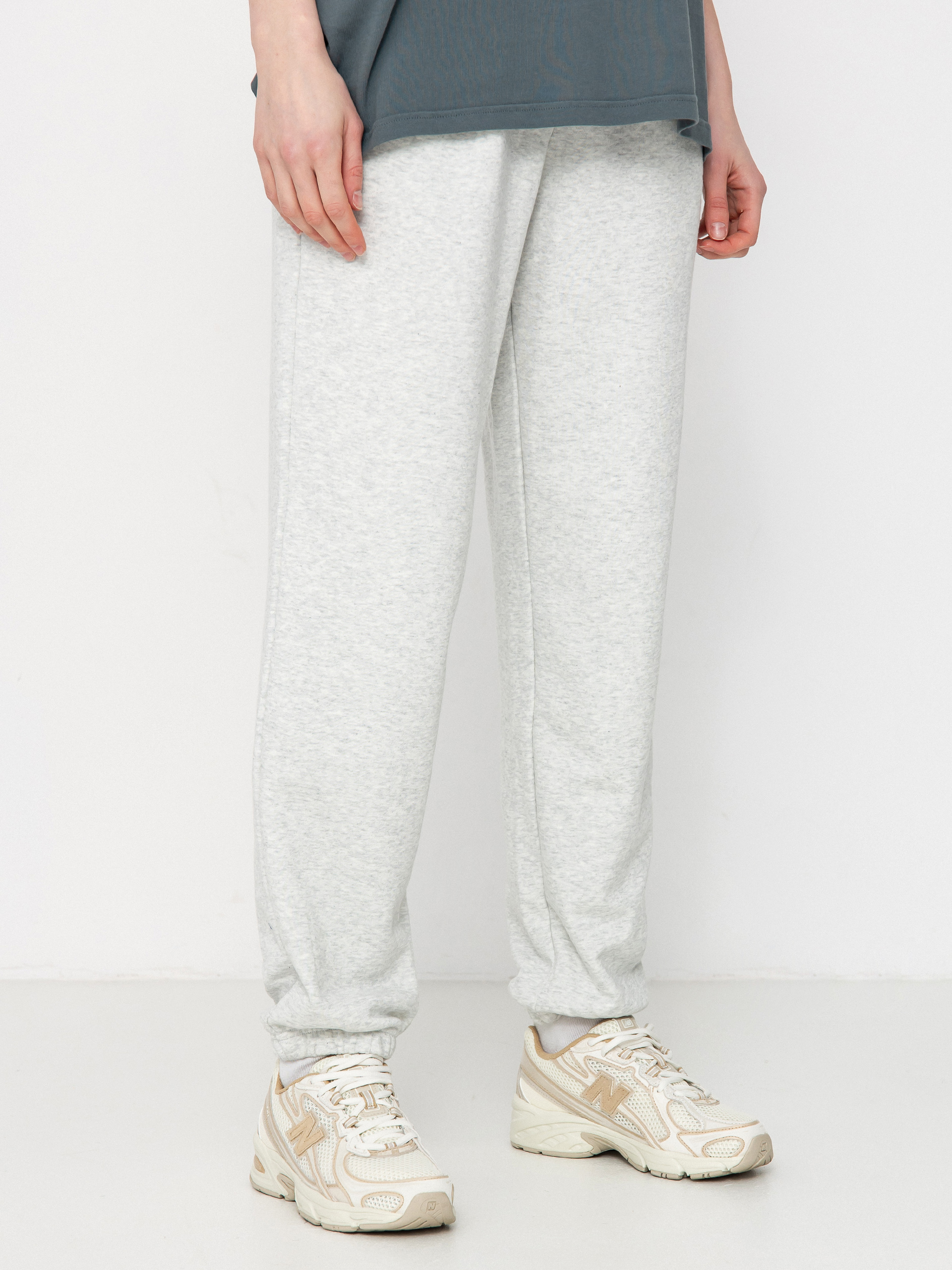 Панталони New Balance French Terry Wmn (ashheath)