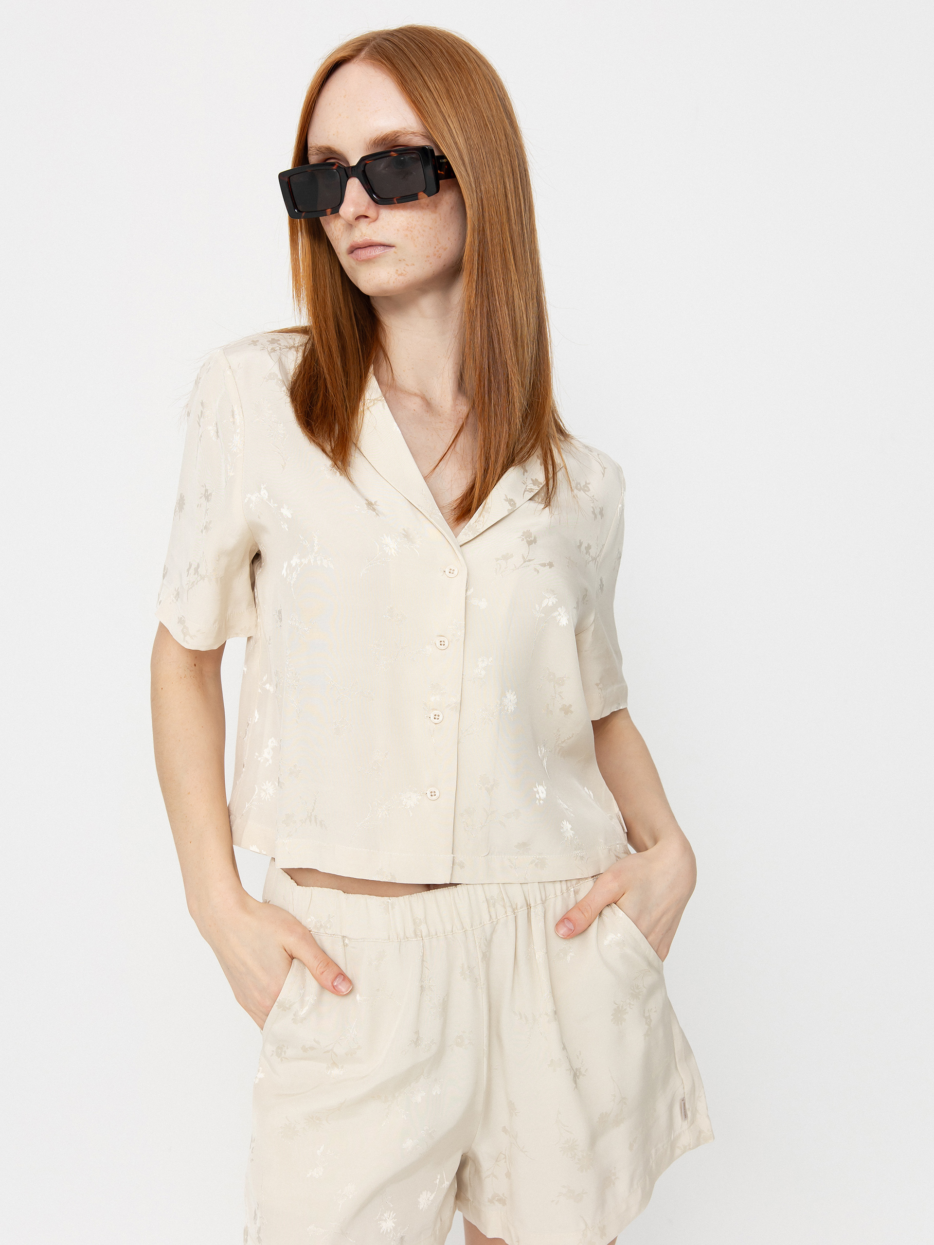Риза Brixton Silky Jacquard Button Down Wmn (whitecap floral jacquard)