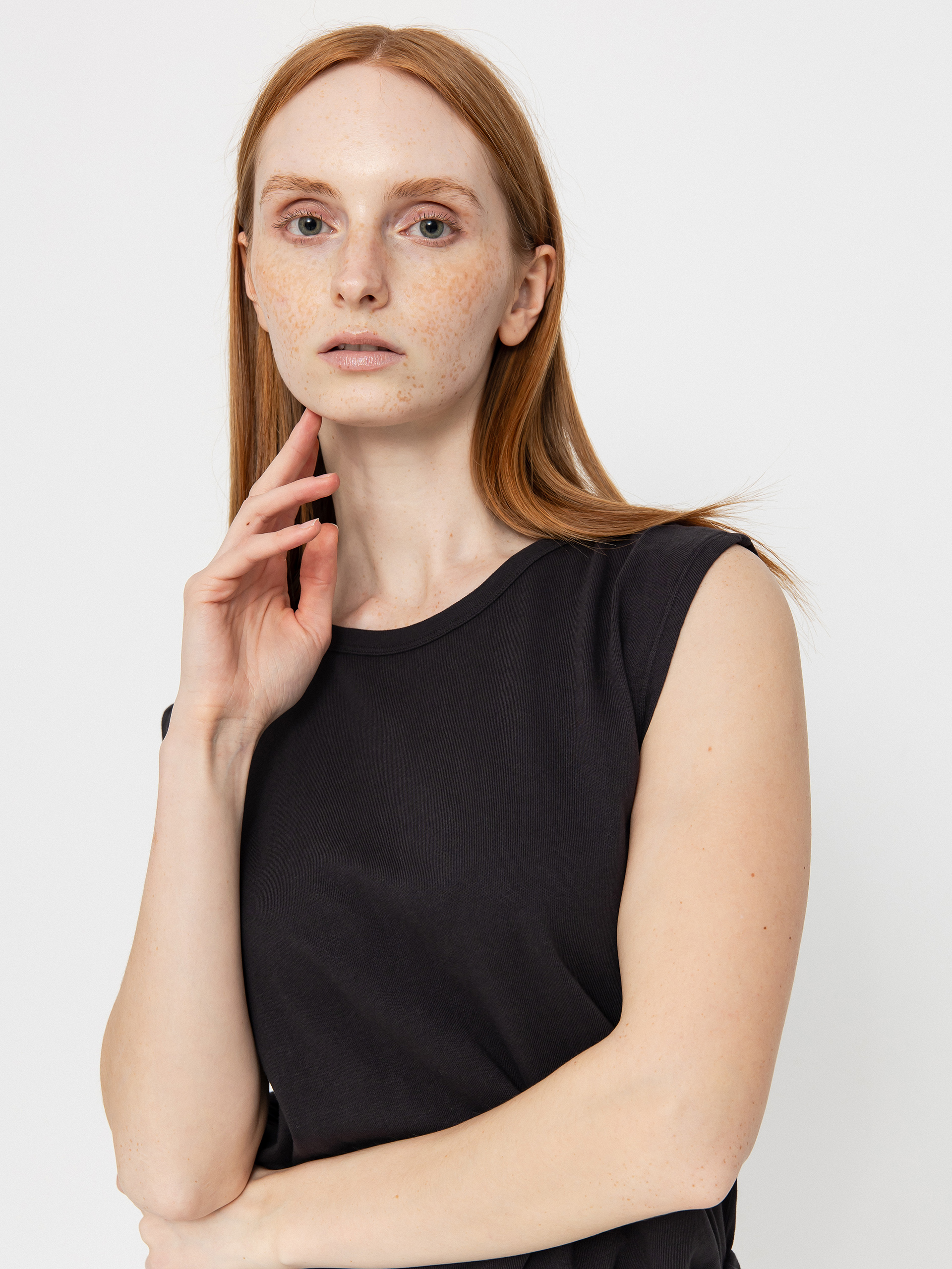 Тениска Brixton Carefree Organic Gd Muscle Tan Wmn (black)