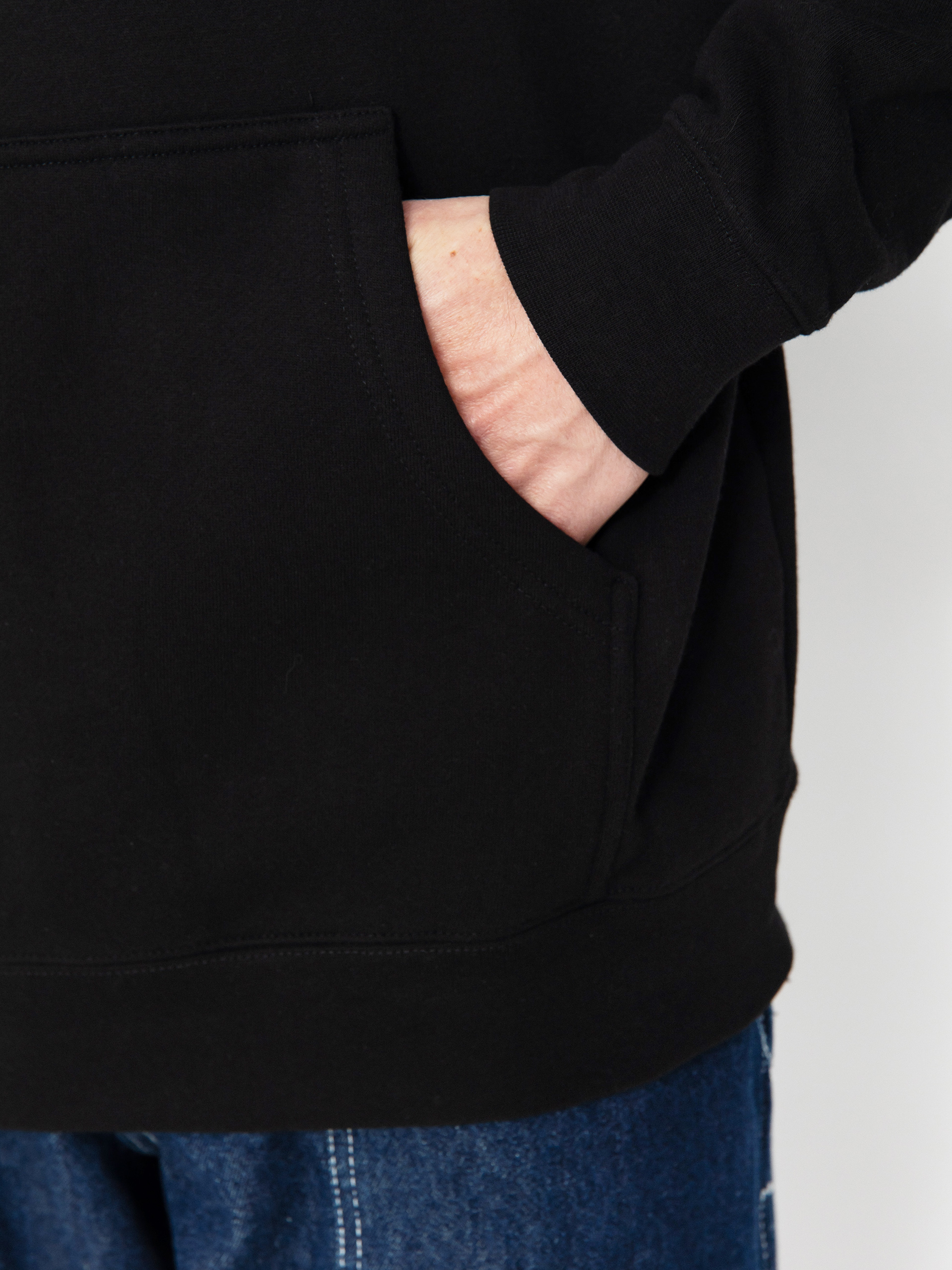 Суитшърт с качулка Antihero Jalopistoppollutn HD (black)