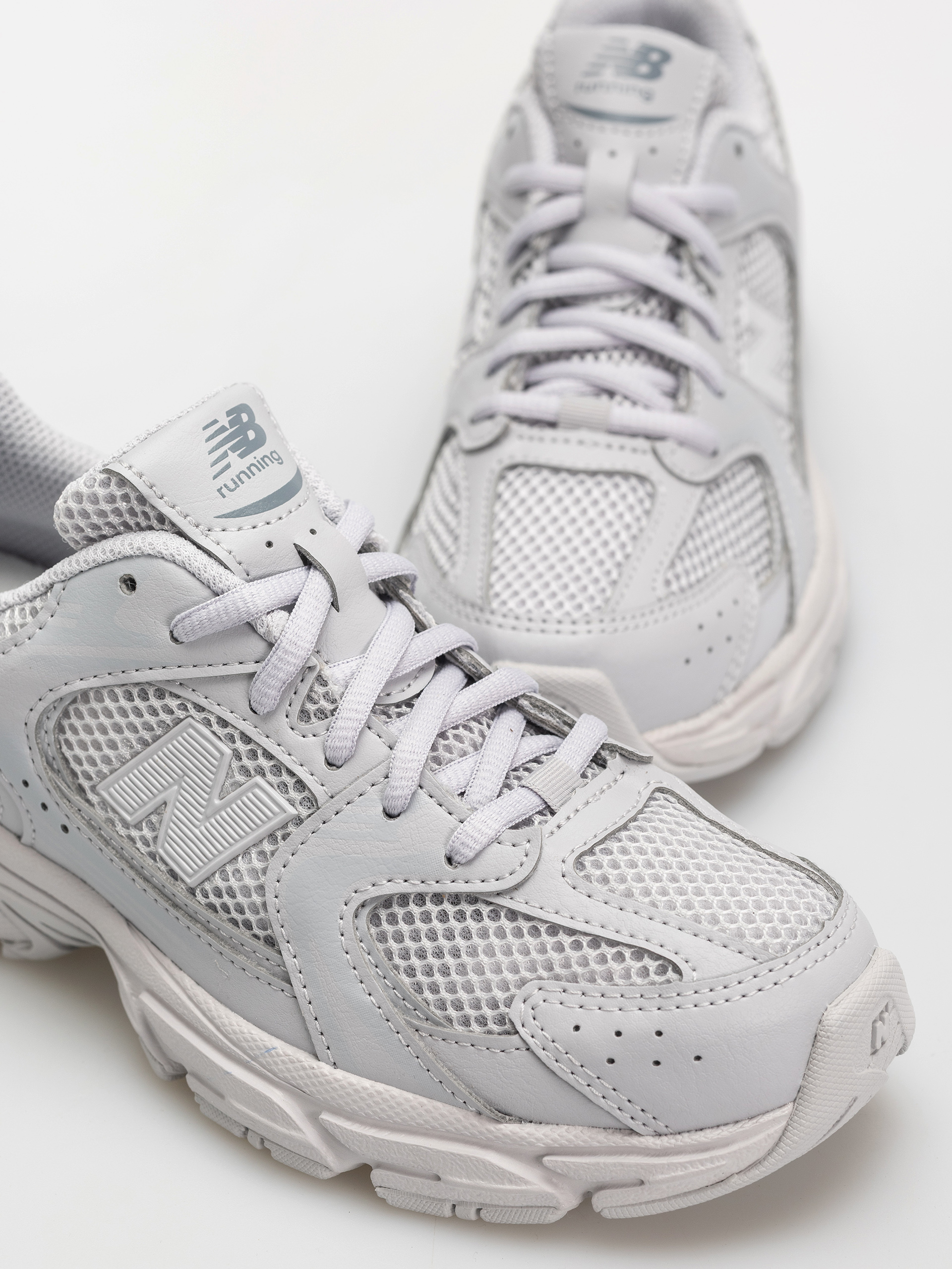 Обувки New Balance 530 JR (pearl grey)