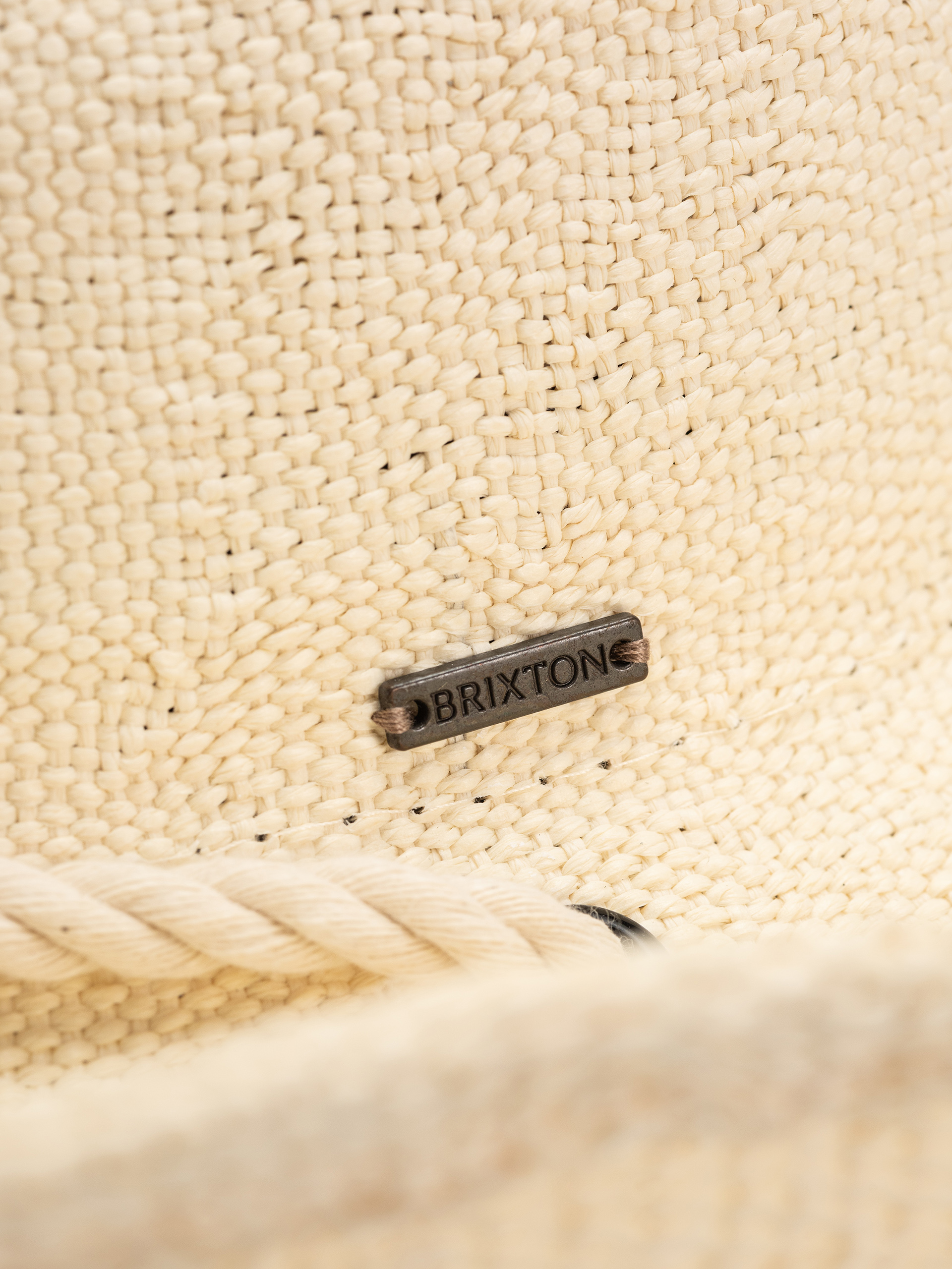 Шапка с периферия Brixton Austin Straw Cowboy Wmn (bone)
