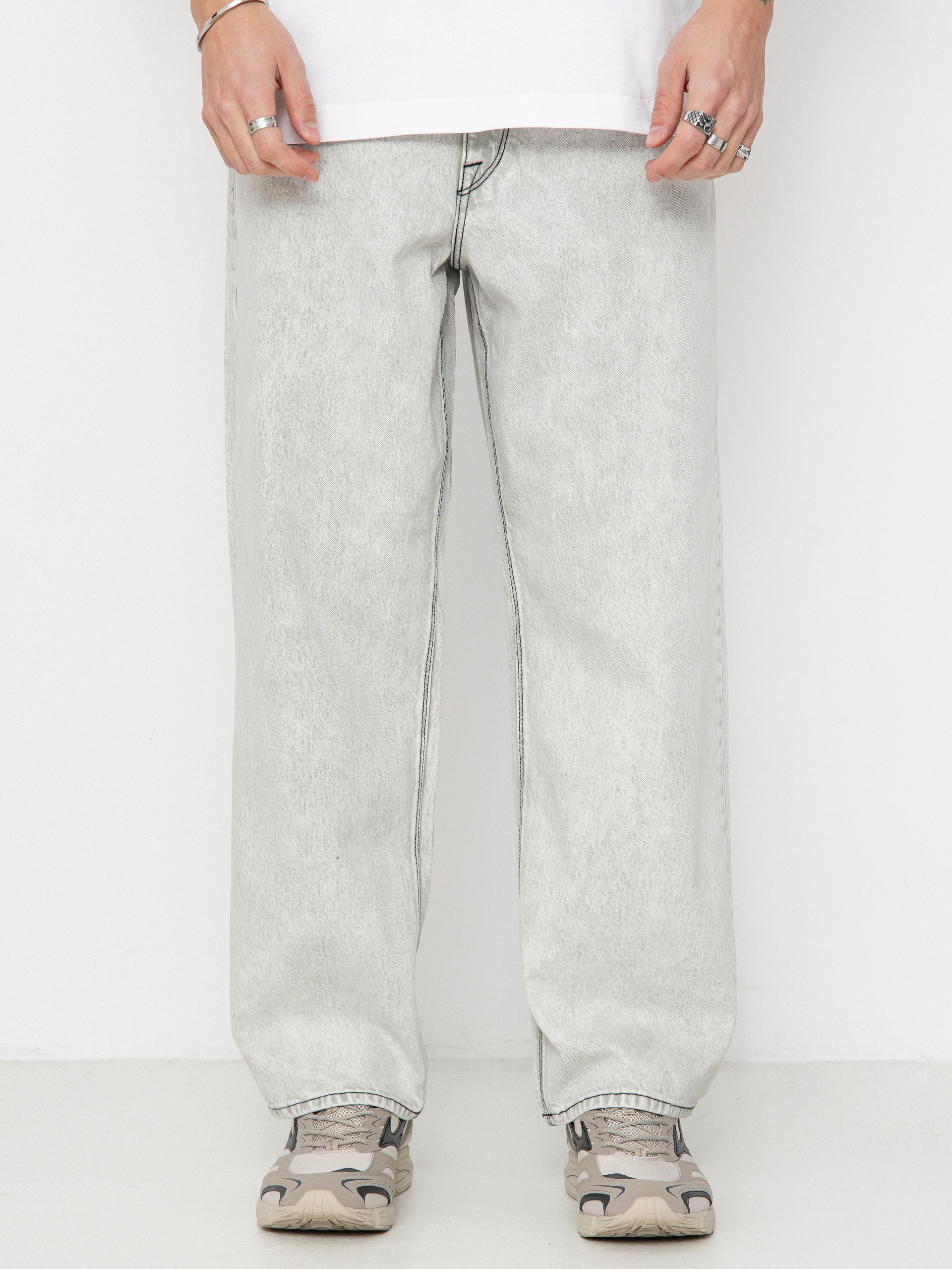 u041fu0430u043du0442u0430u043bu043eu043du0438 Volcom Billow (bone)