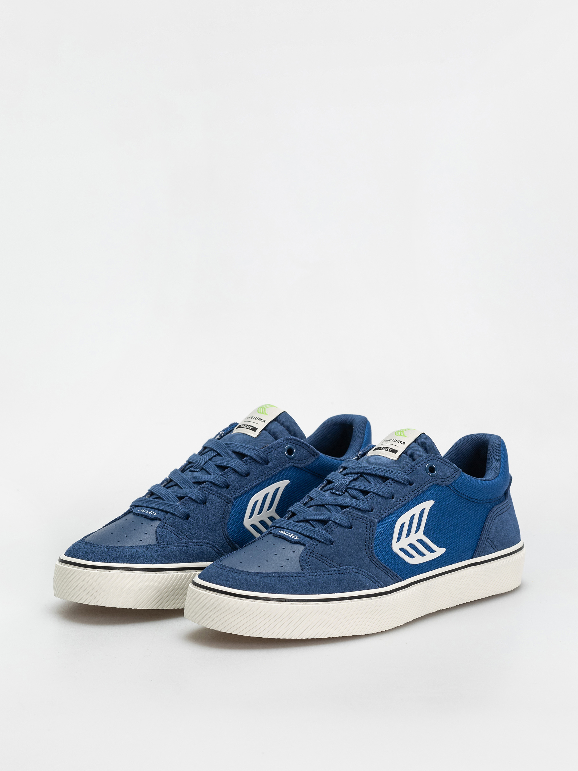 Обувки Cariuma Vallely Pro (mystery blue suede and cordura off white logo)