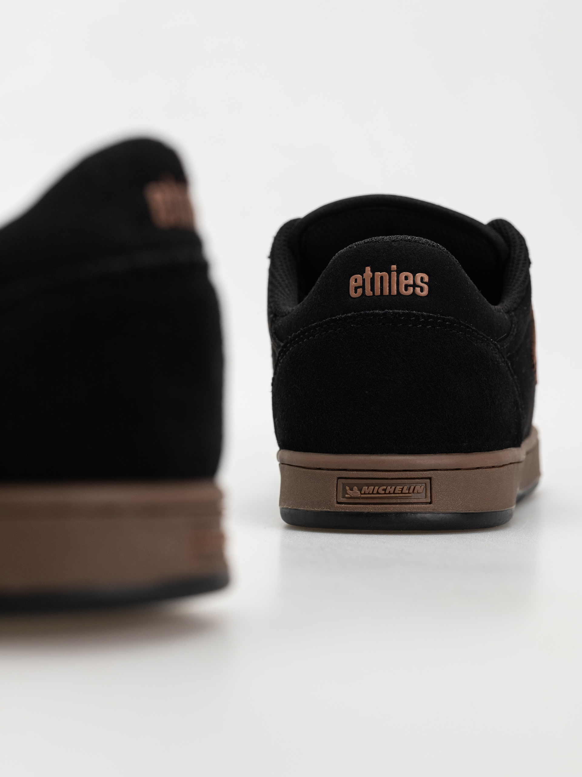 Обувки Etnies Wallen (black/brown)