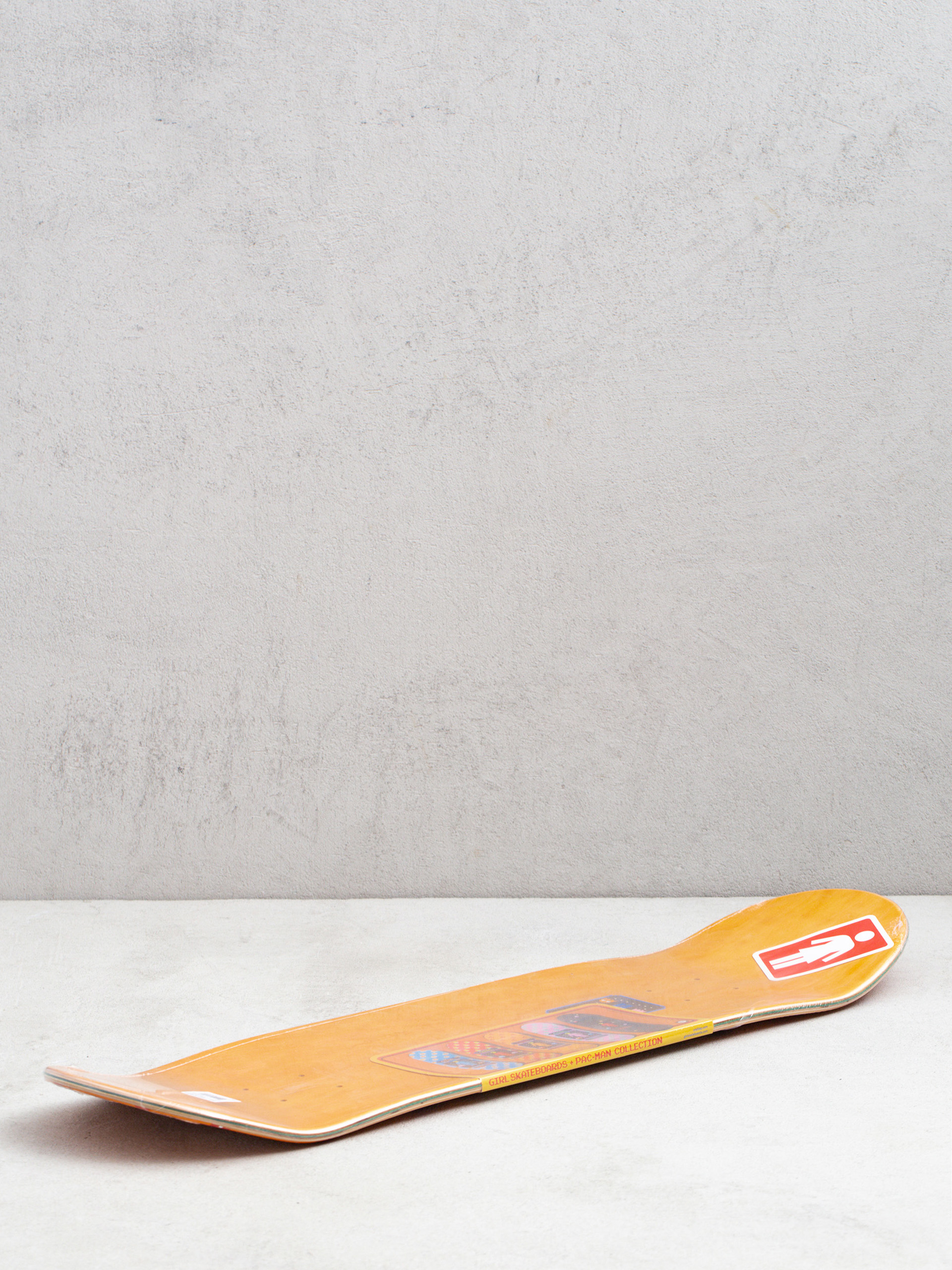 Дъска Girl Skateboard Bennett Pac Man (orange)