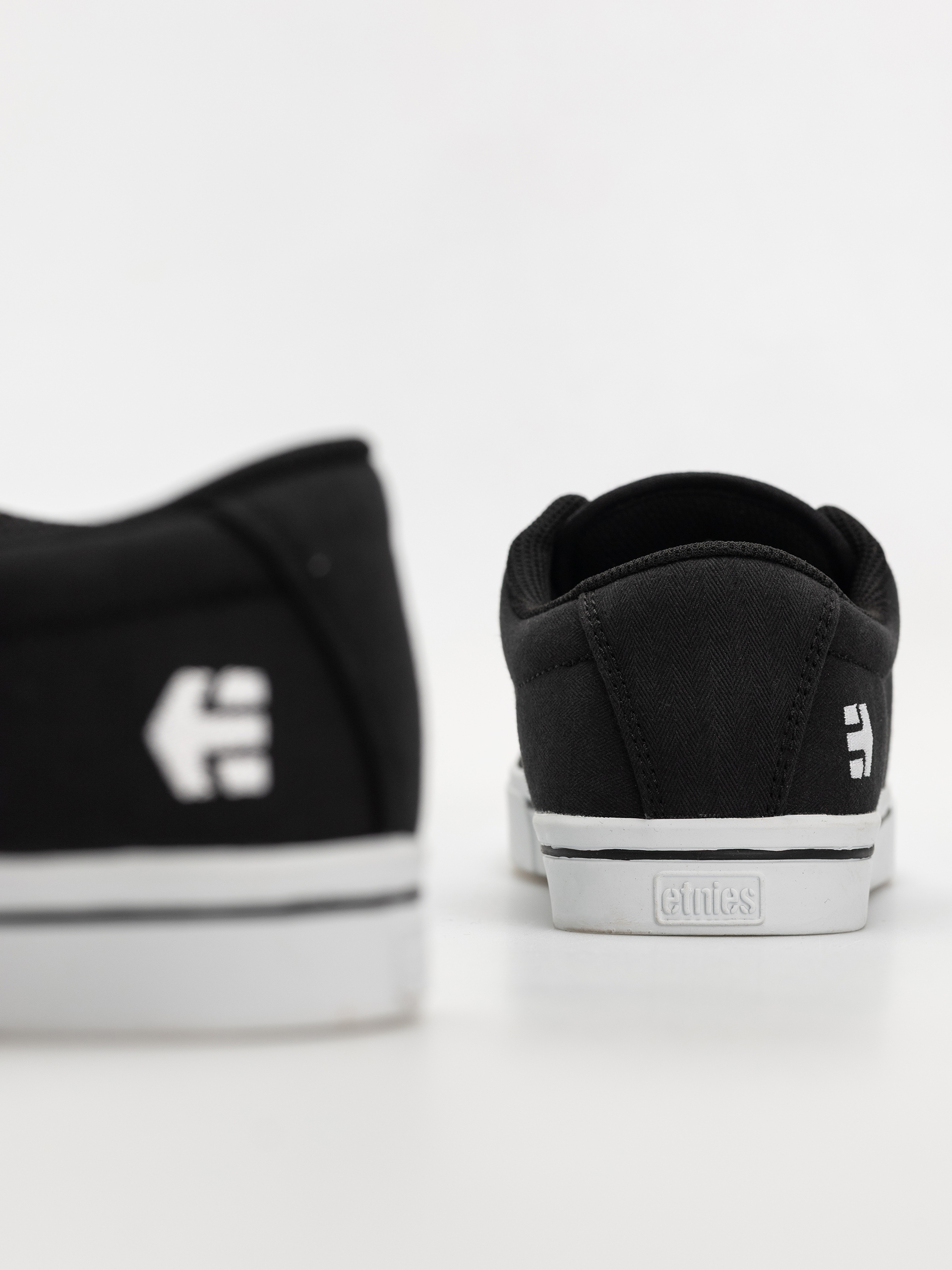 Обувки Etnies Jameson 2 Eco (black/white/white)