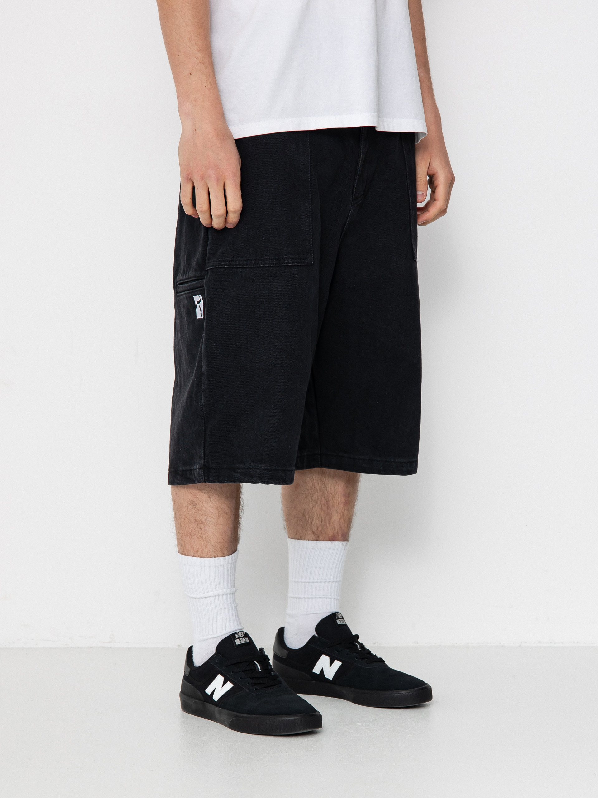 Къси панталони Poetic Collective Painter (black denim)