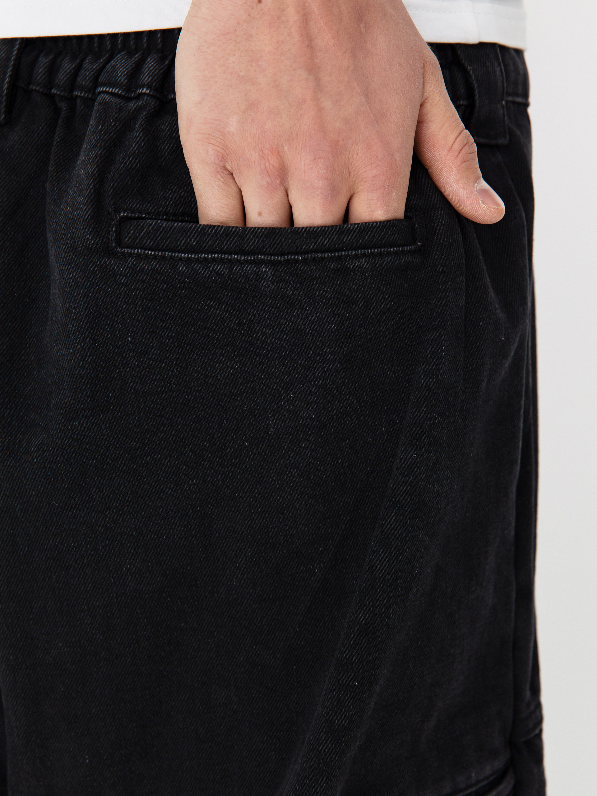 Къси панталони Poetic Collective Painter (black denim)