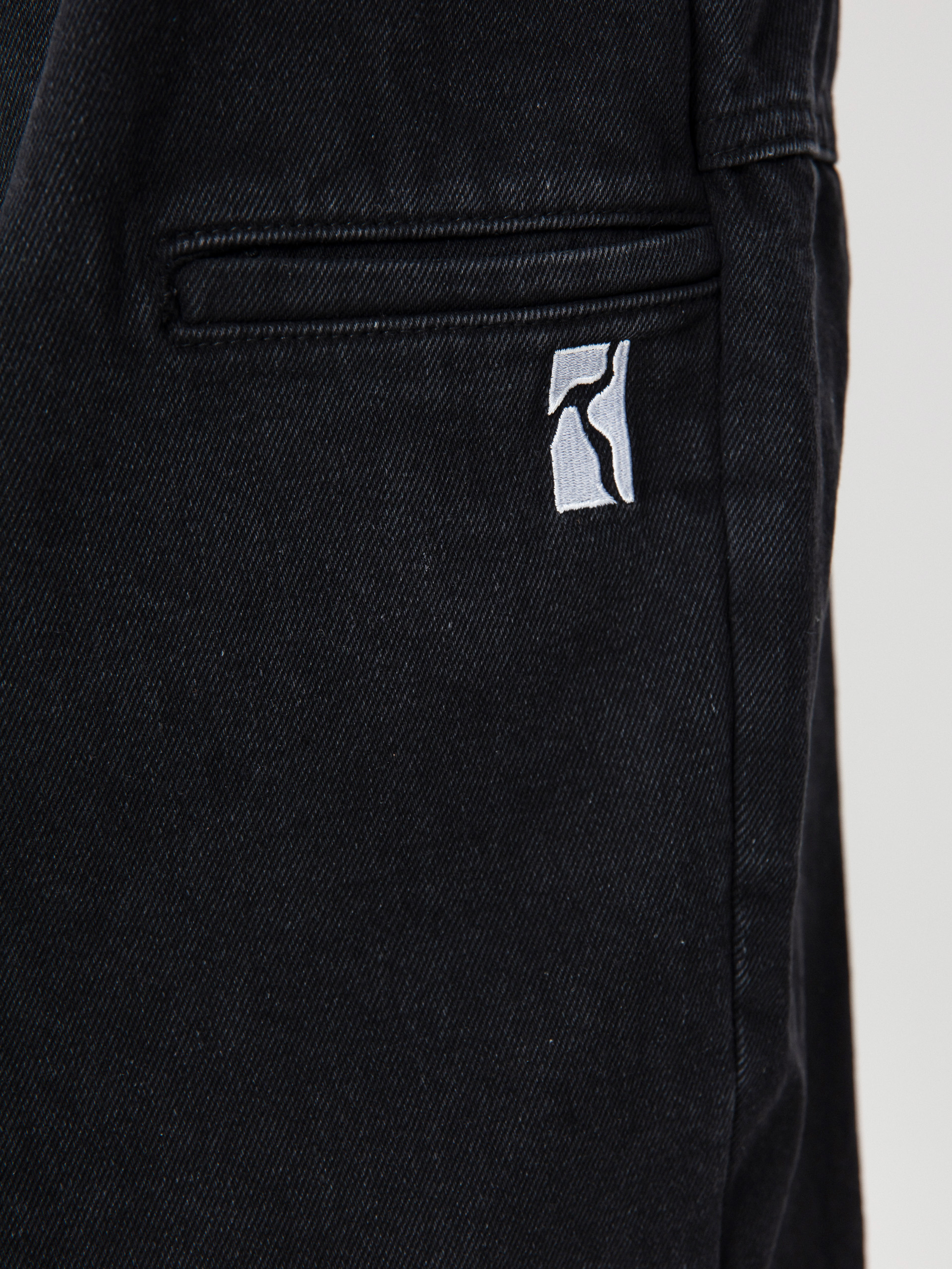 Къси панталони Poetic Collective Painter (black denim)