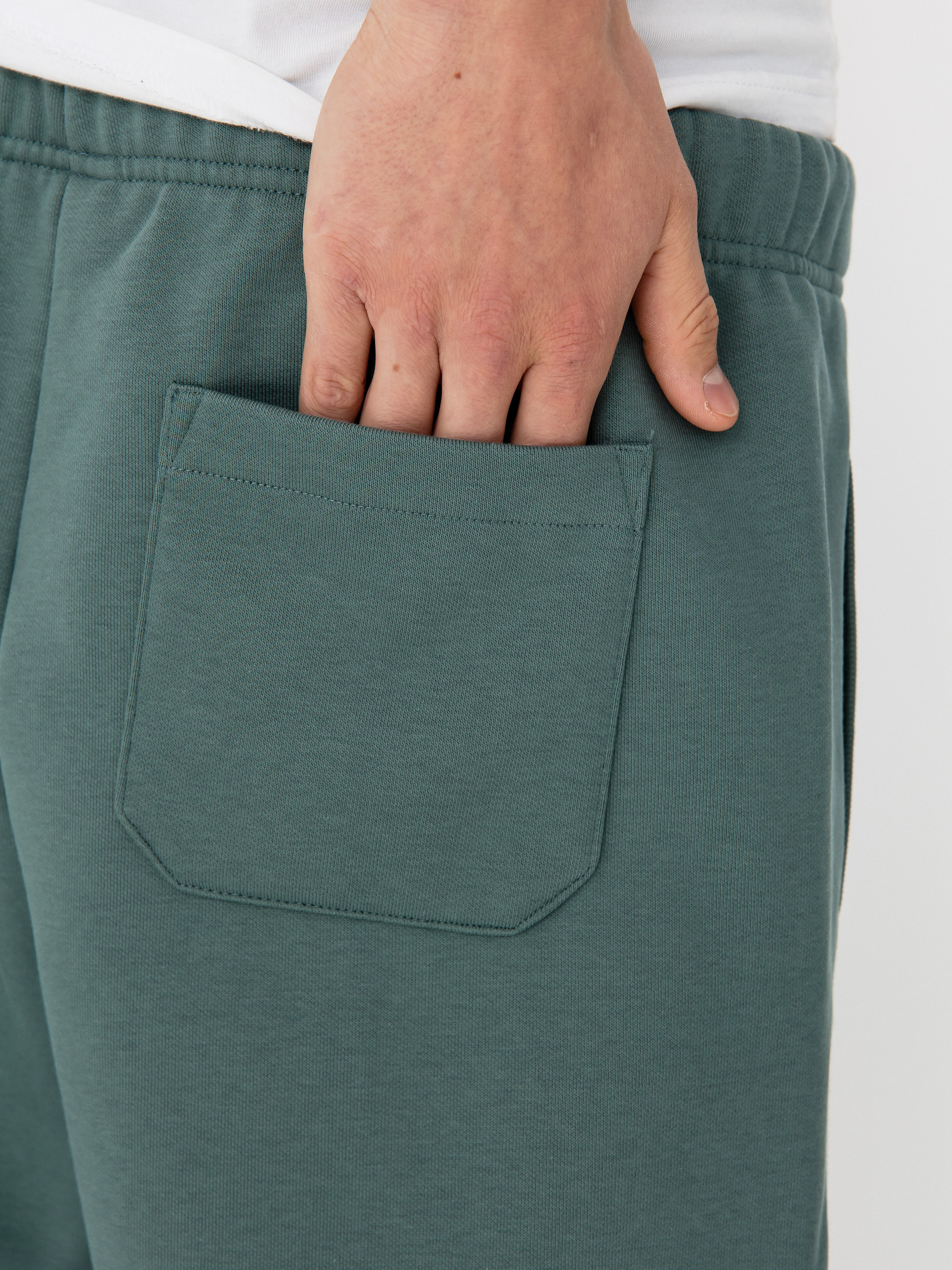 Къси панталони Carhartt WIP Chase (silver pine/gold)