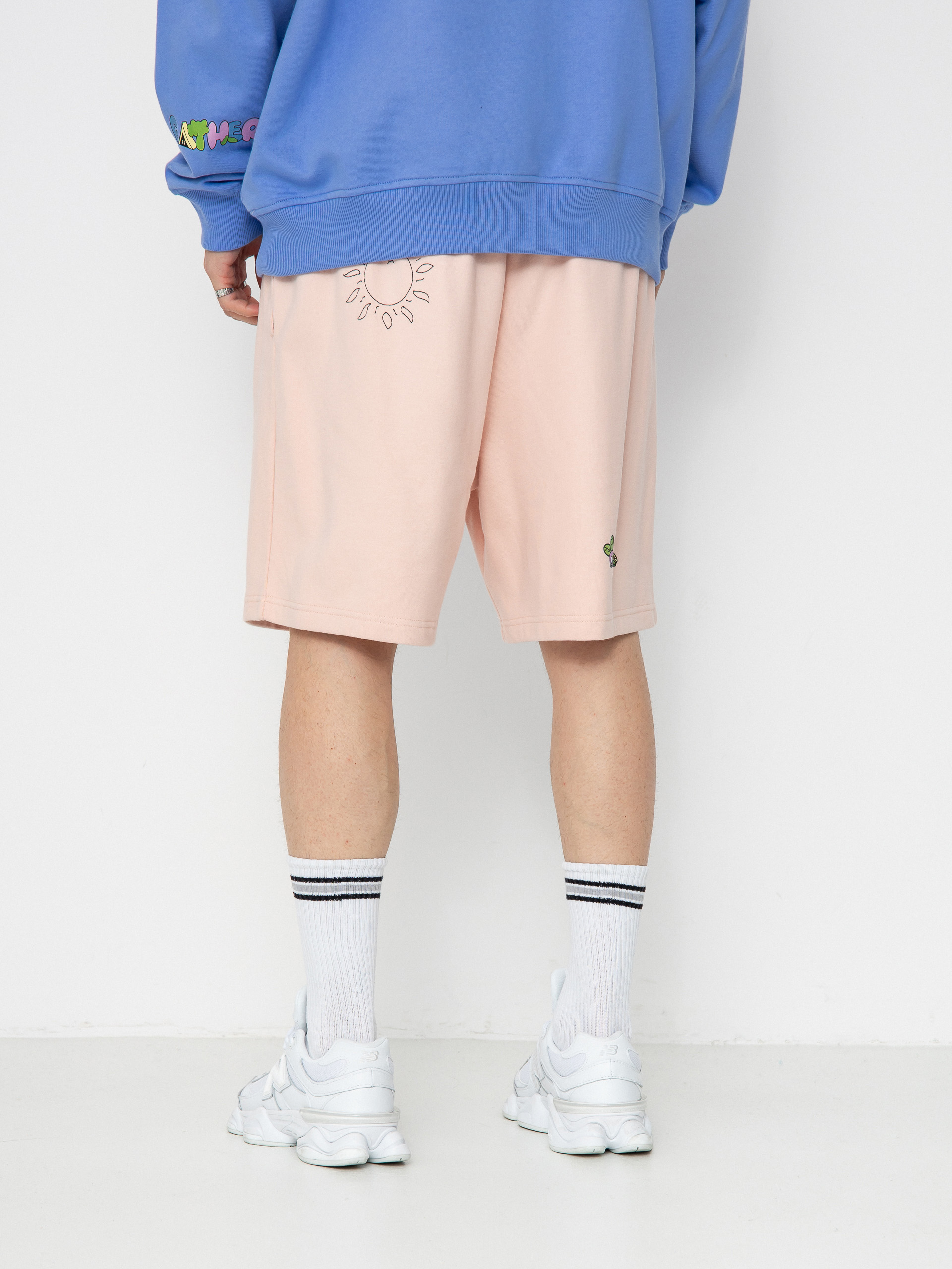 Къси панталони The North Face Mountain Cleanup Relaxed (pink moss)