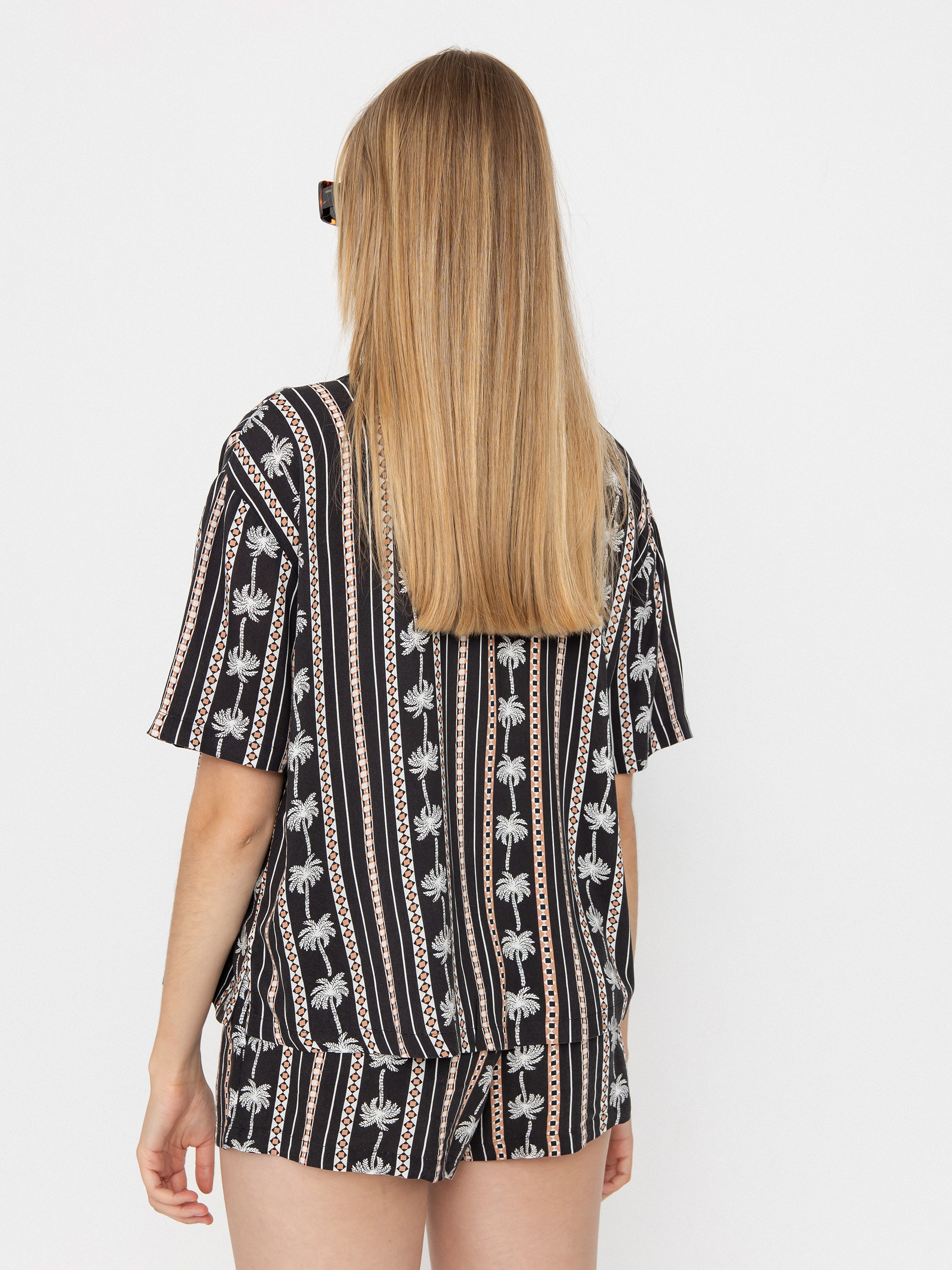 Риза Volcom Sun Stunner Wmn (black combo)