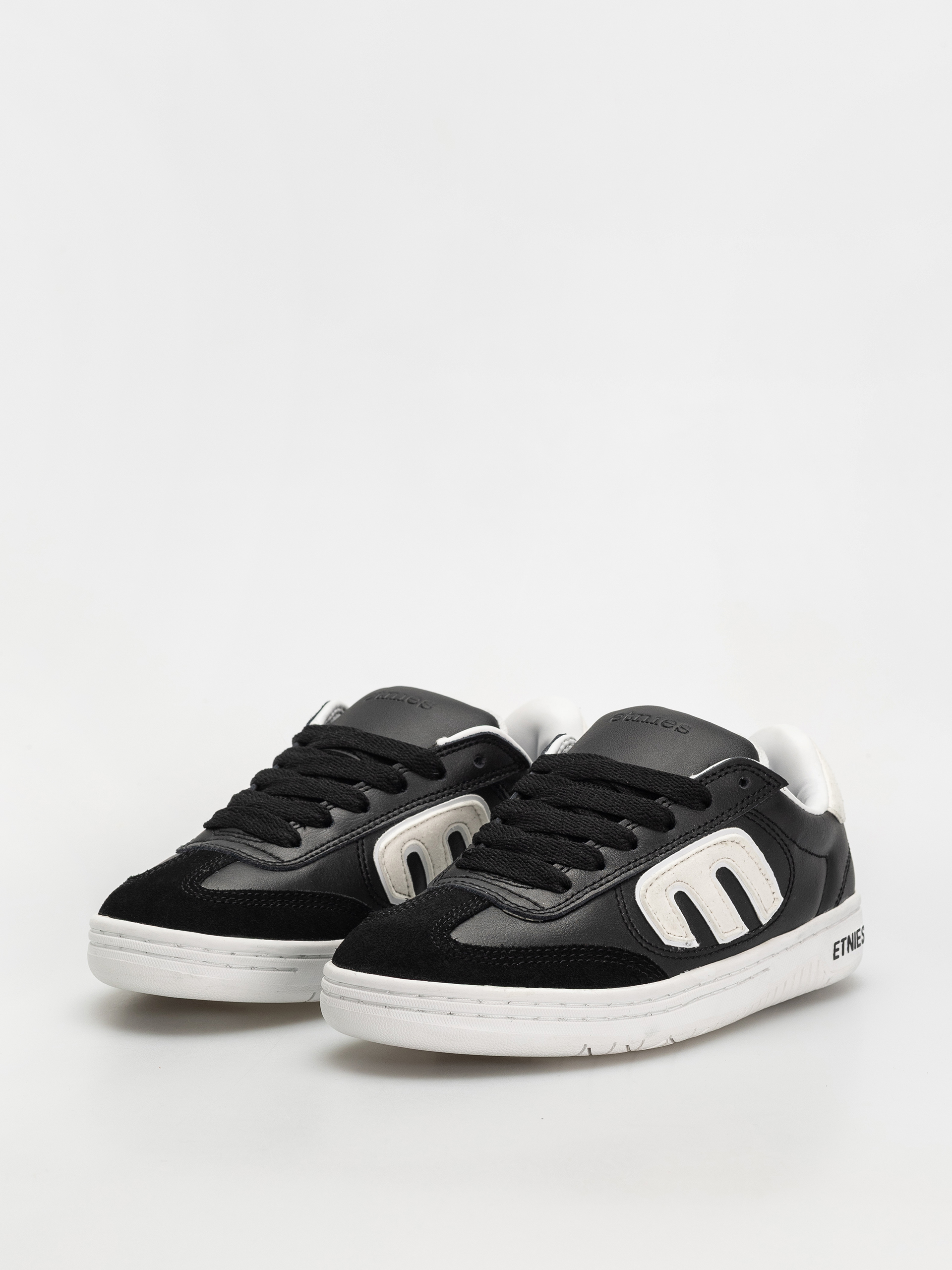 Обувки Etnies Locut (black/white/white)