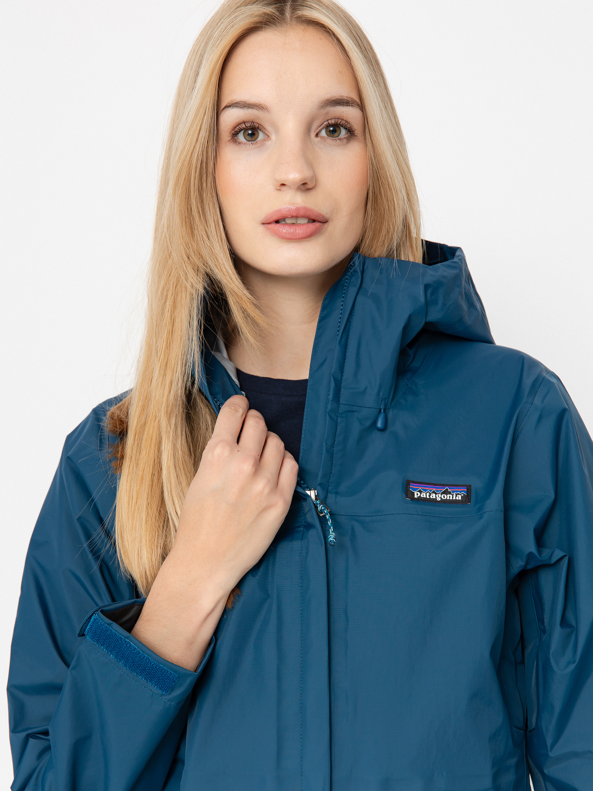 Яке Patagonia Torrentshell 3L Wmn (lagom blue)
