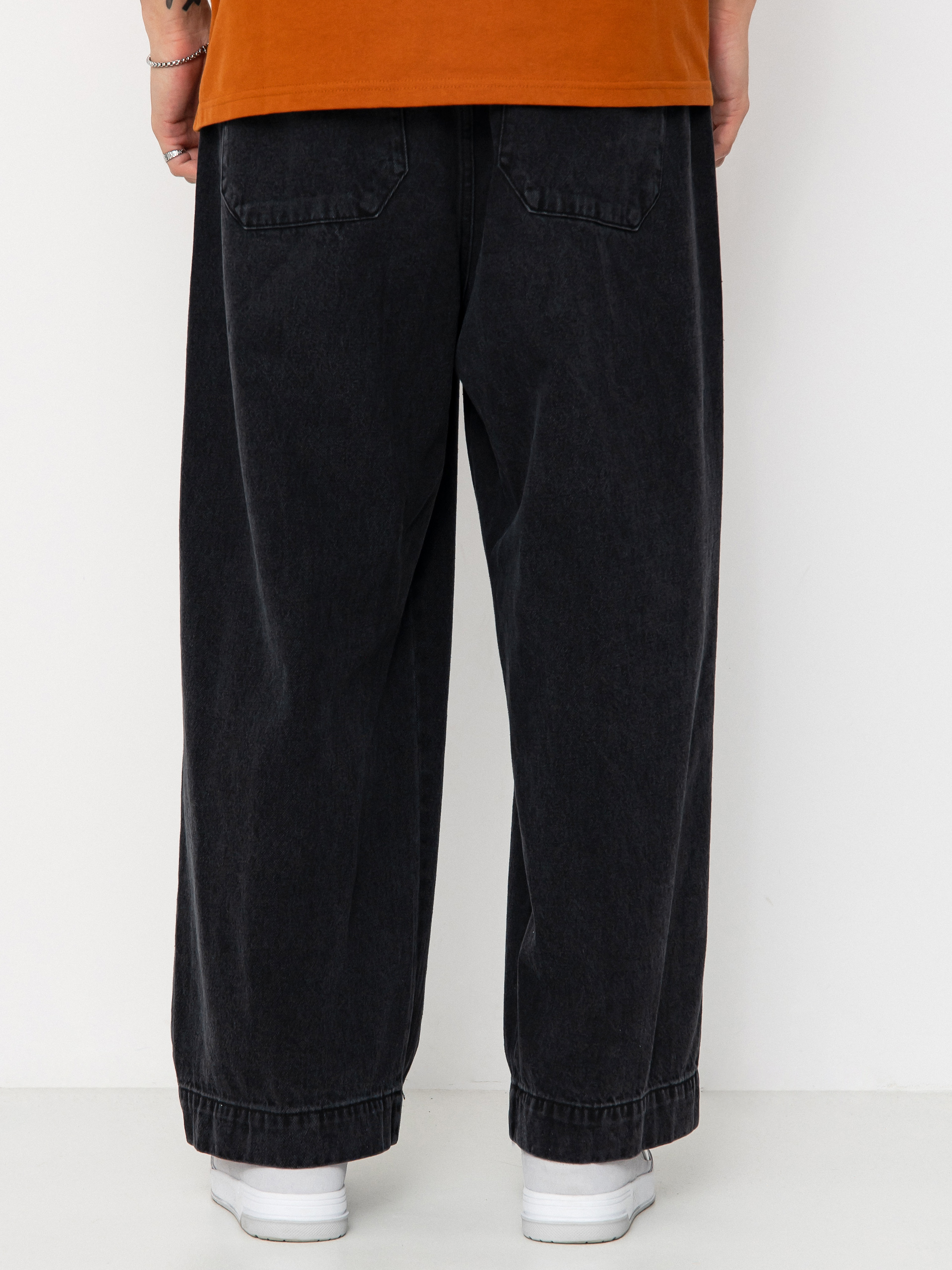 Панталони OBEY Oliver Denim Pleated (faded black)