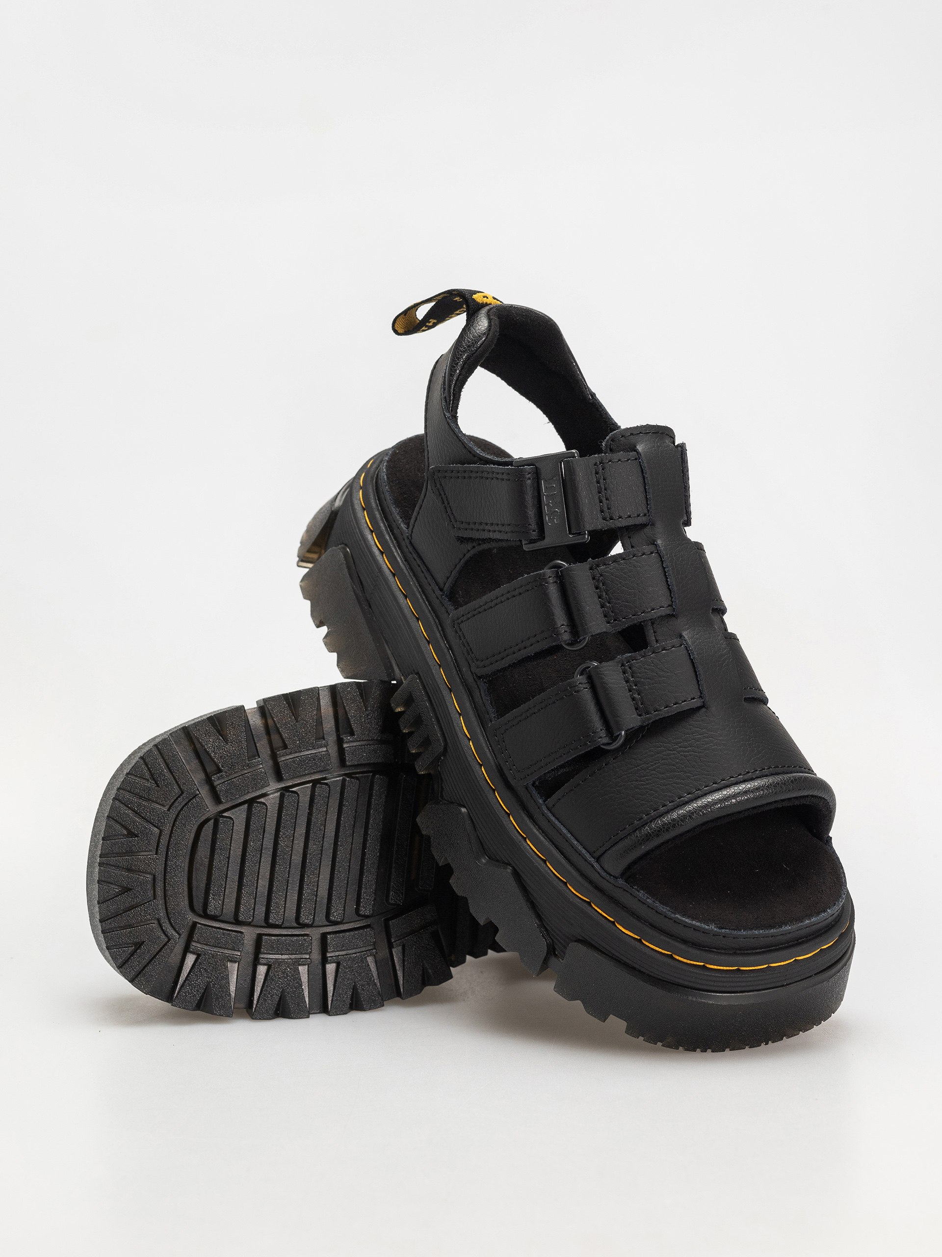 Сандали Dr. Martens Mattison 3 Strap Wmn (black athena)