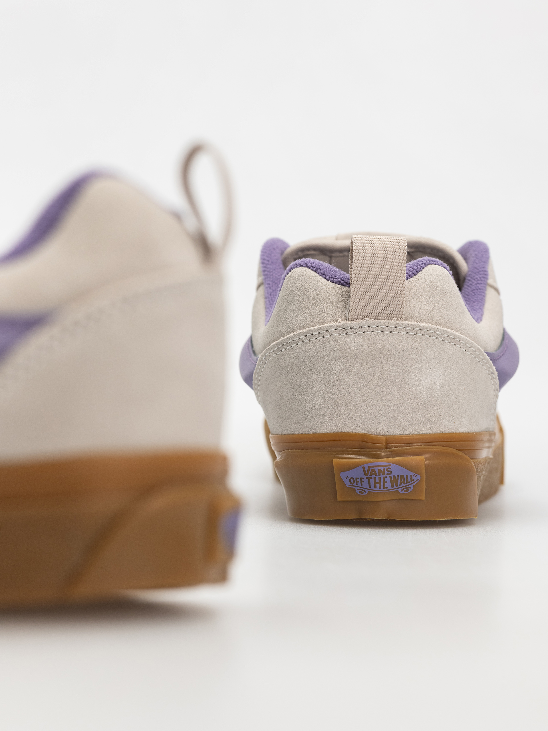 Обувки Vans Knu Skool (gum silver lining)