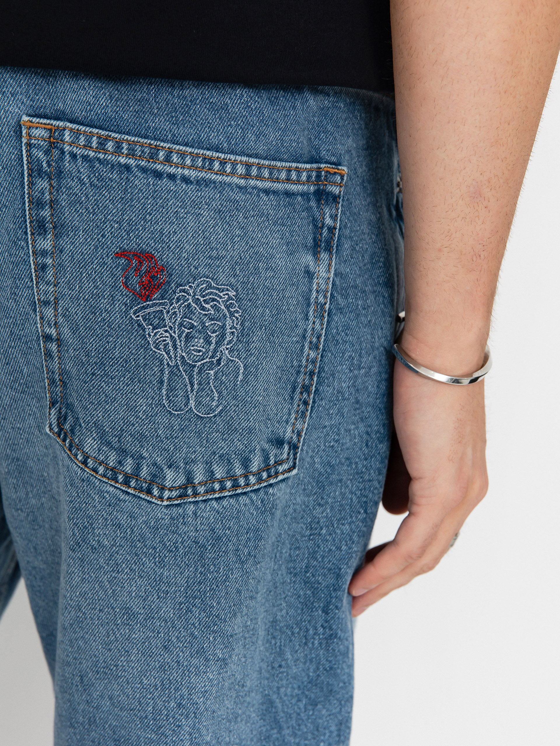 Панталони Beyond Medals Loose Jeans (blue)