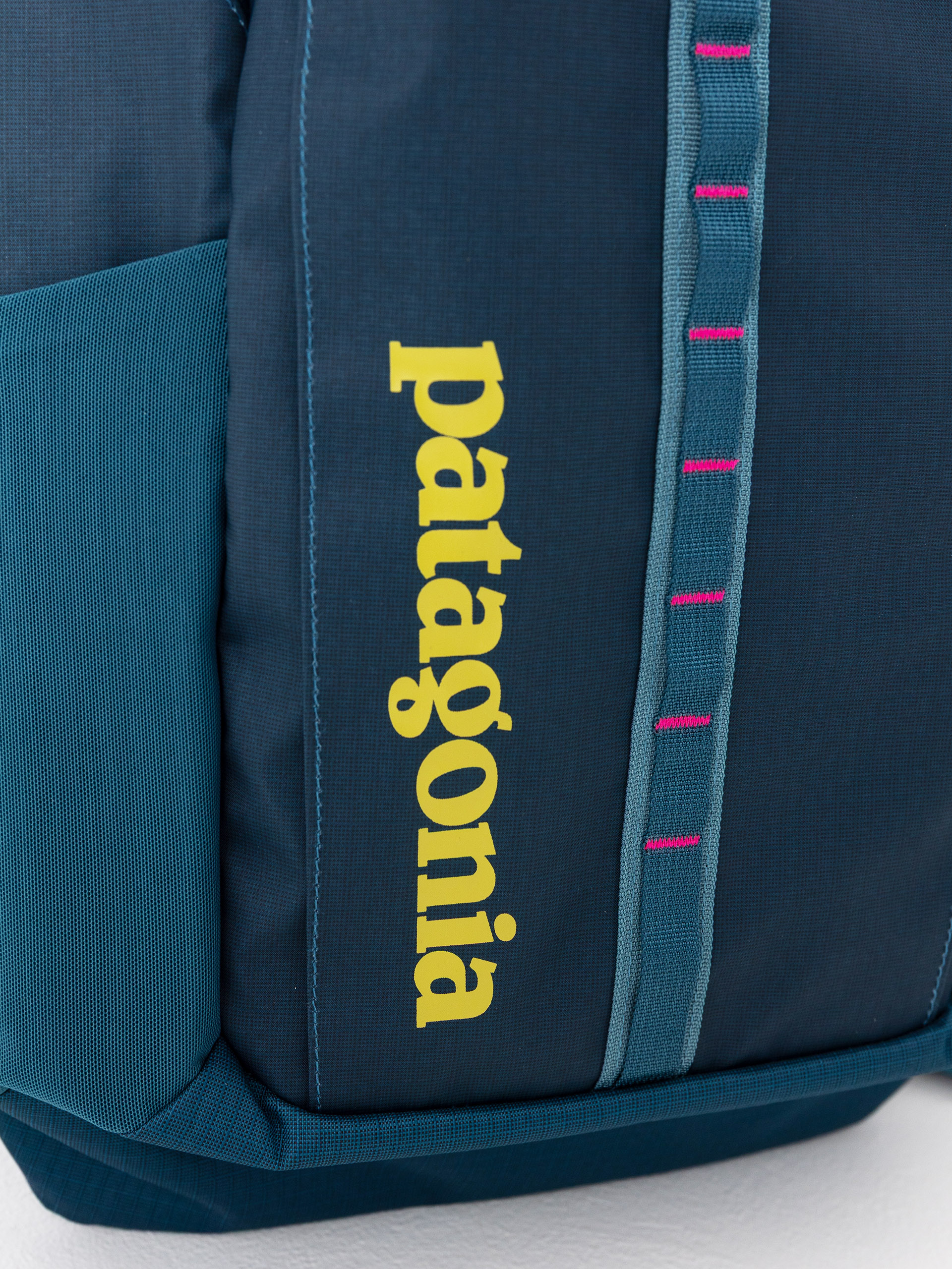 Раница Patagonia Black Hole Pack 25L (tidal teal)