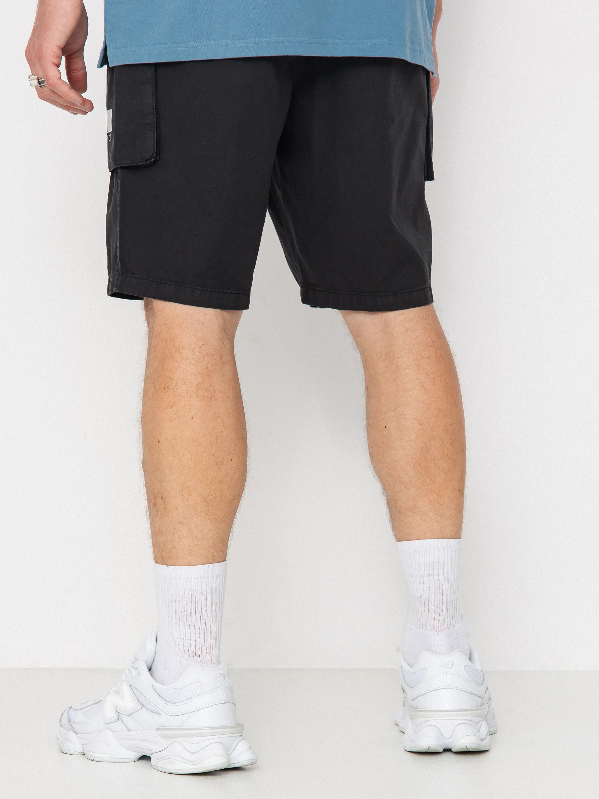 Къси панталони Salty Crew Unit Cargo (black)