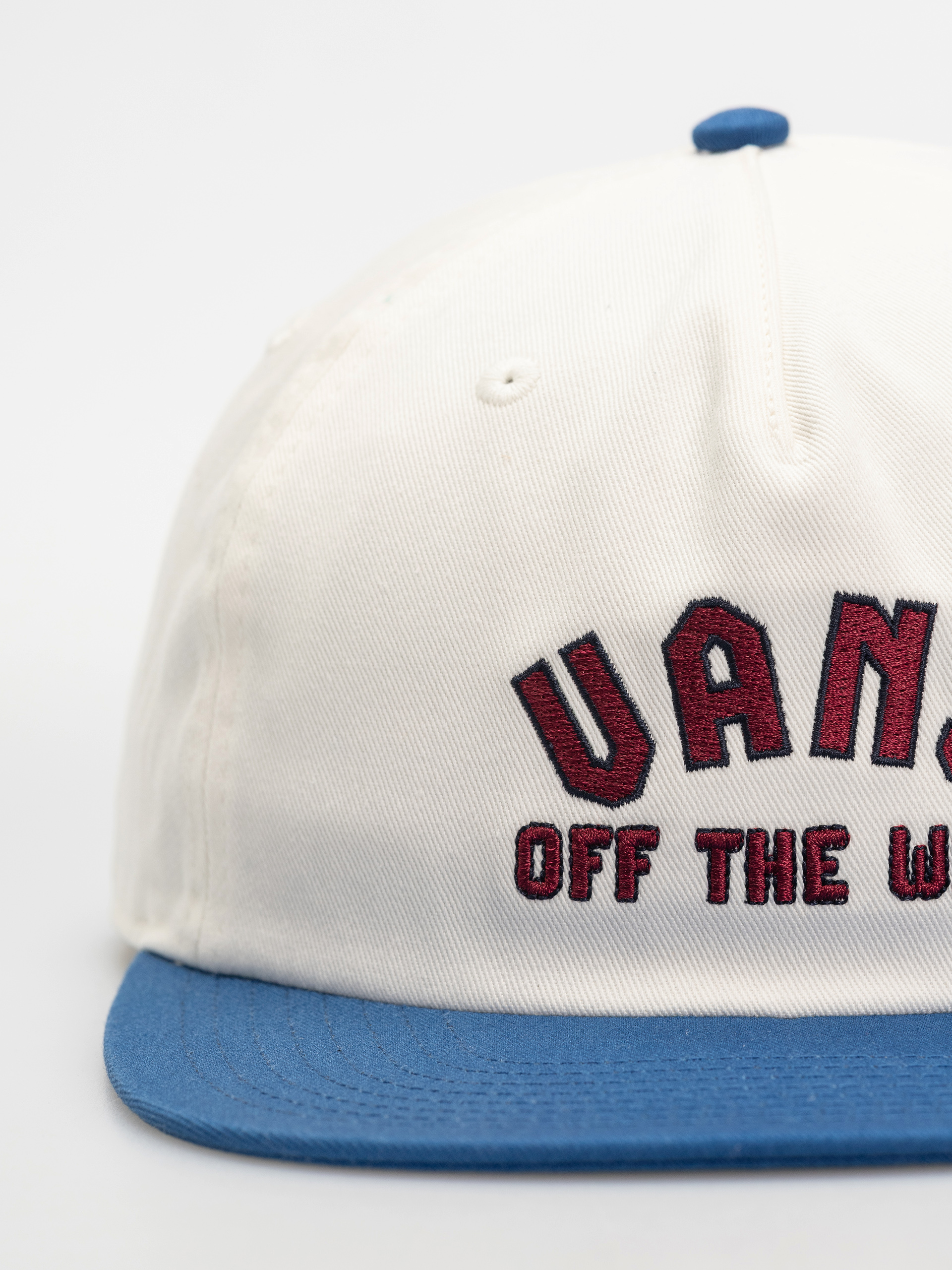 Шапка с козирка Vans Vans Design Co Low Unstructured (true blue)