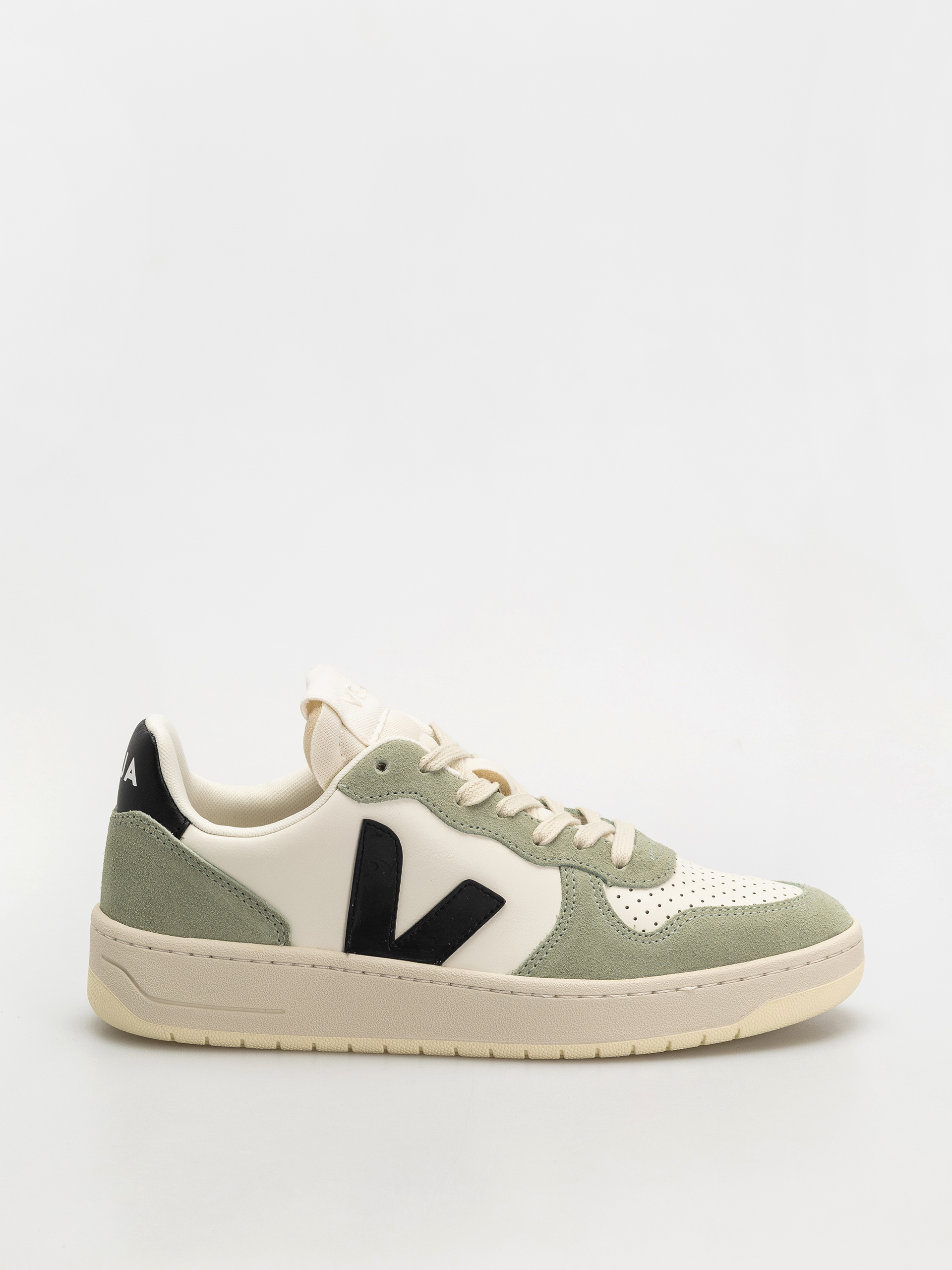 Обувки Veja V-10 Wmn (pure black clay)