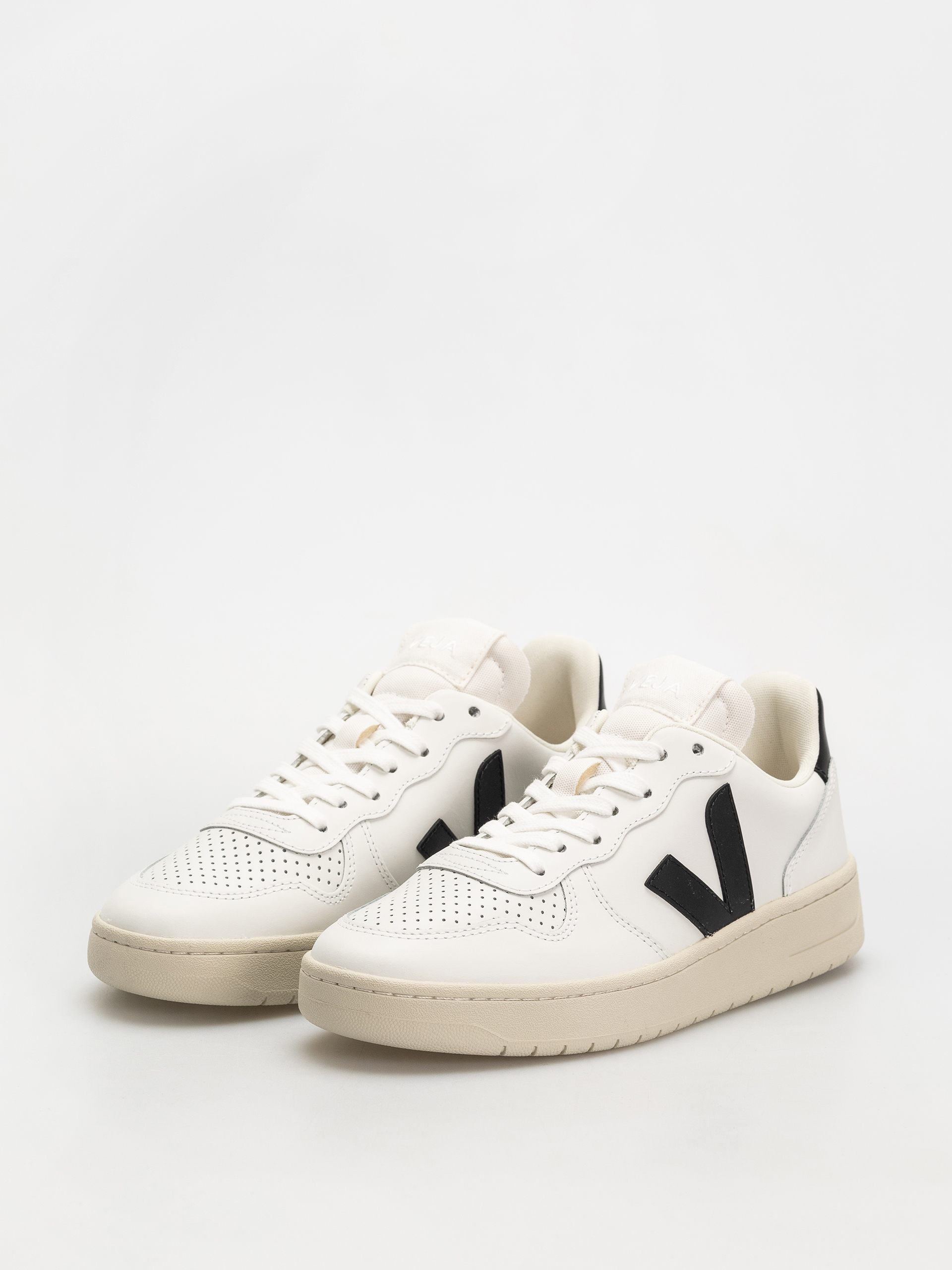 Обувки Veja V-10 Wmn (extra white black)