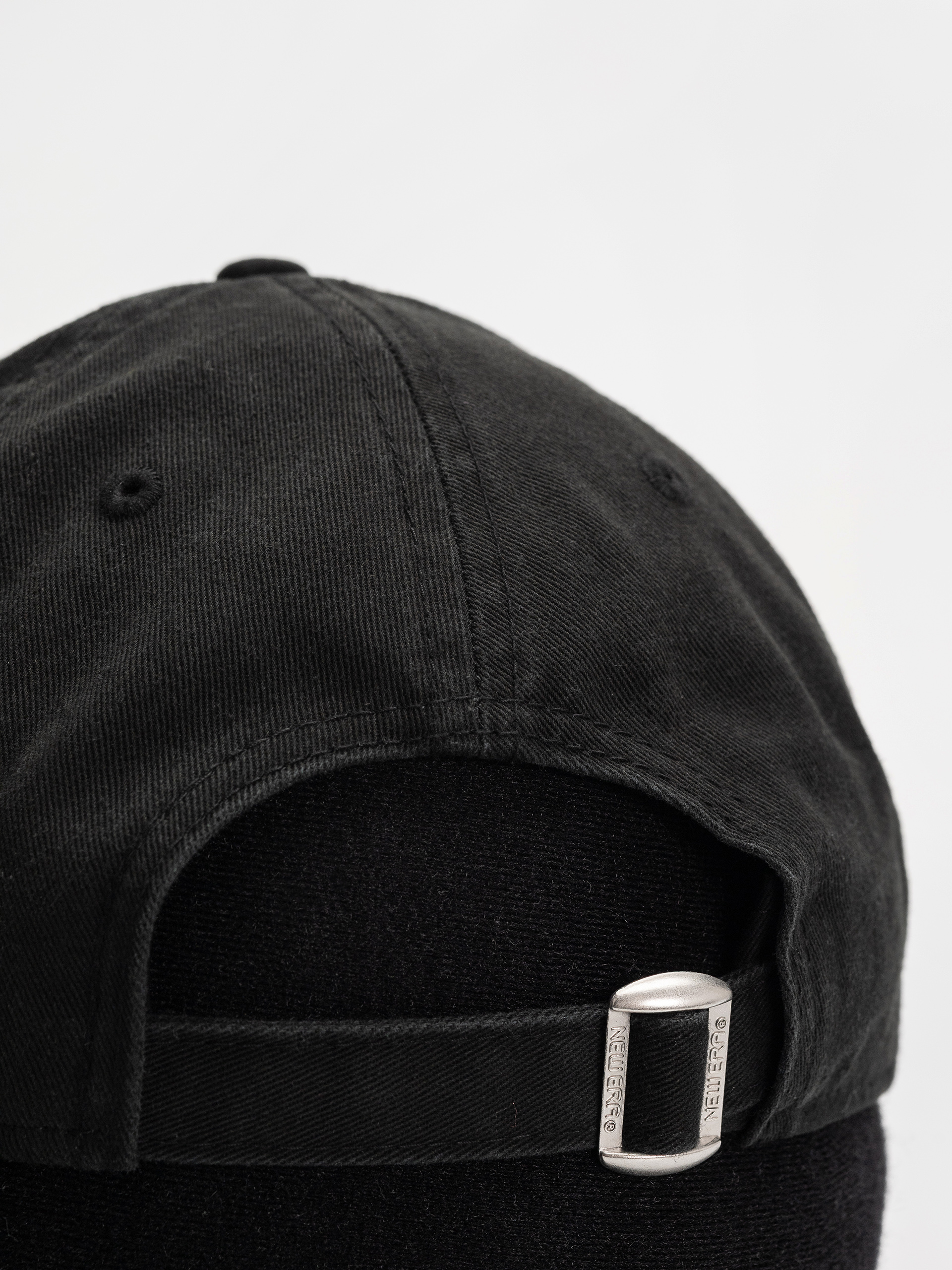 Шапка с козирка New Era Mini Washed 9Twenty New York Yankees Wmn (black/white)