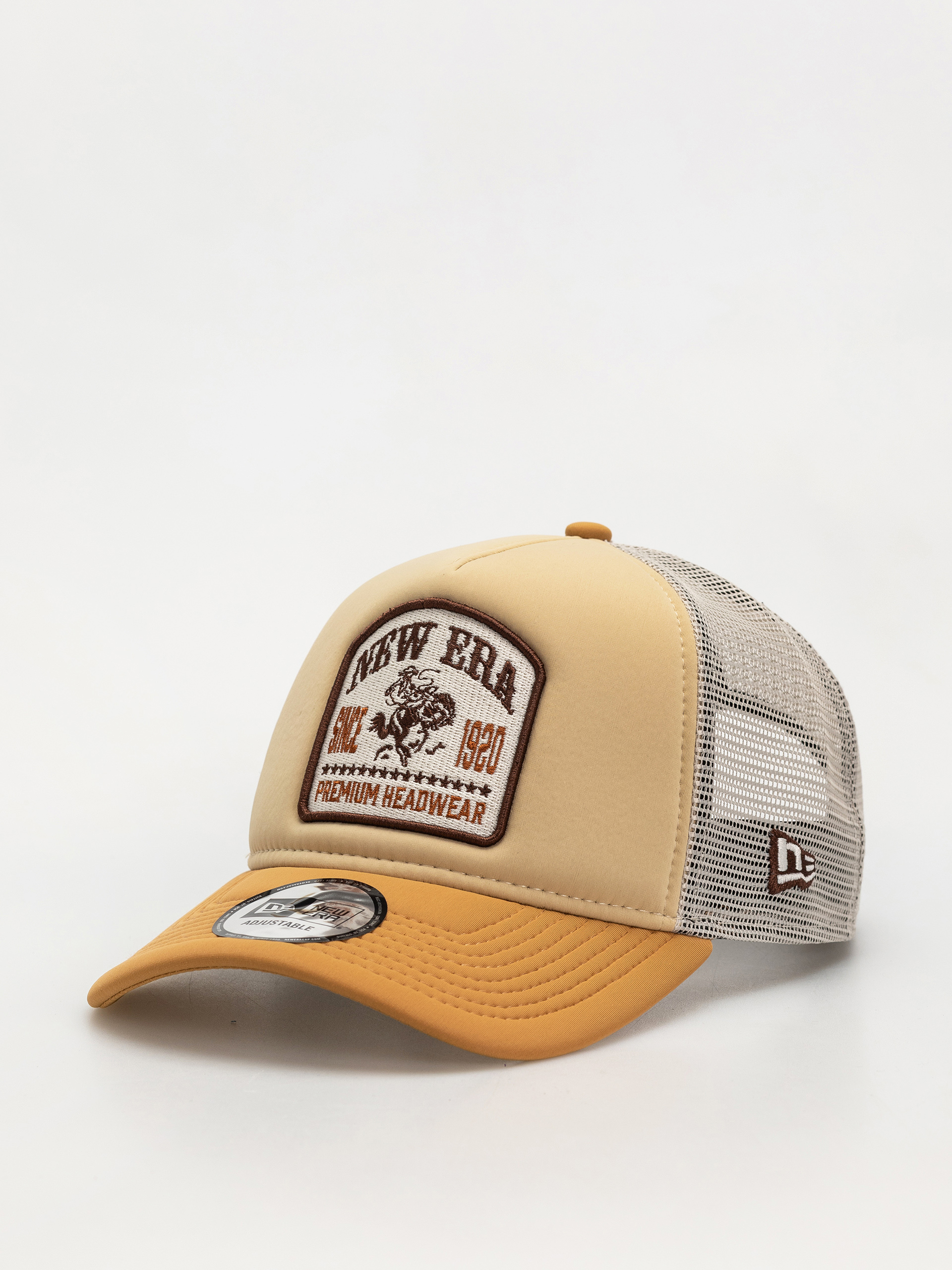 Шапка с козирка New Era Graphic Patch Trucker (yellow)