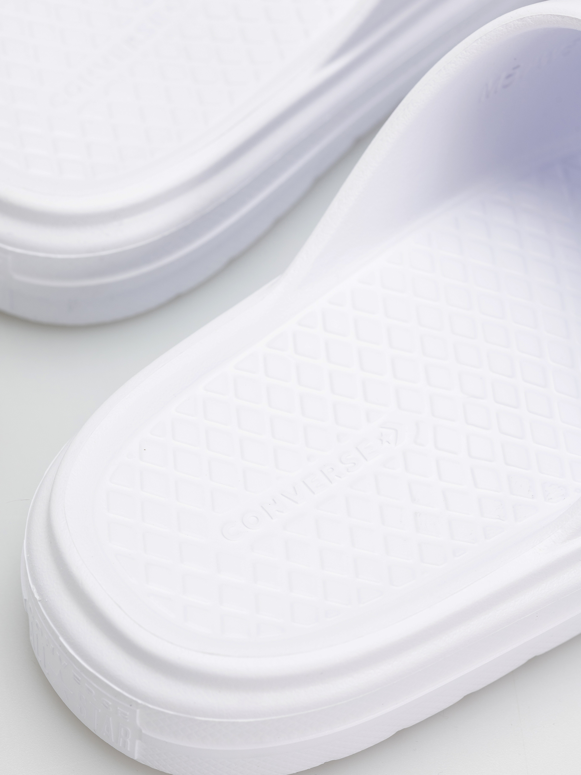 Чехли Converse Essential (white/white/white)