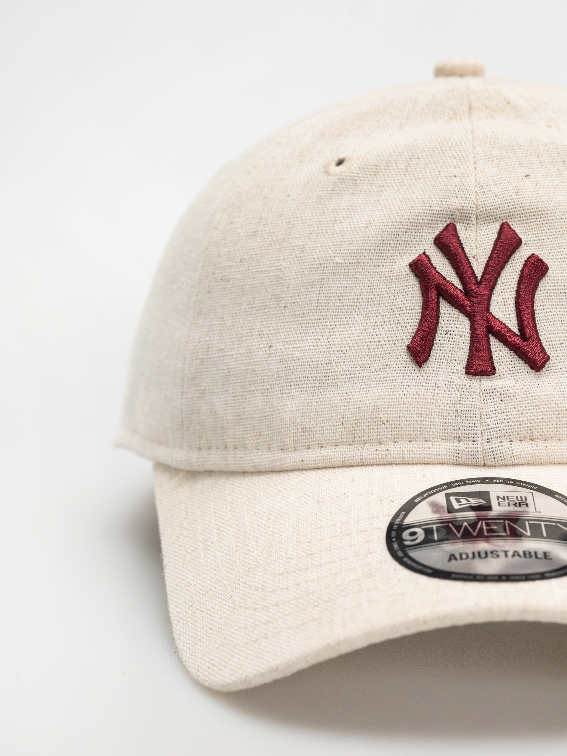 Шапка с козирка New Era Linen 9Twenty New York Yankees (stone chalk)