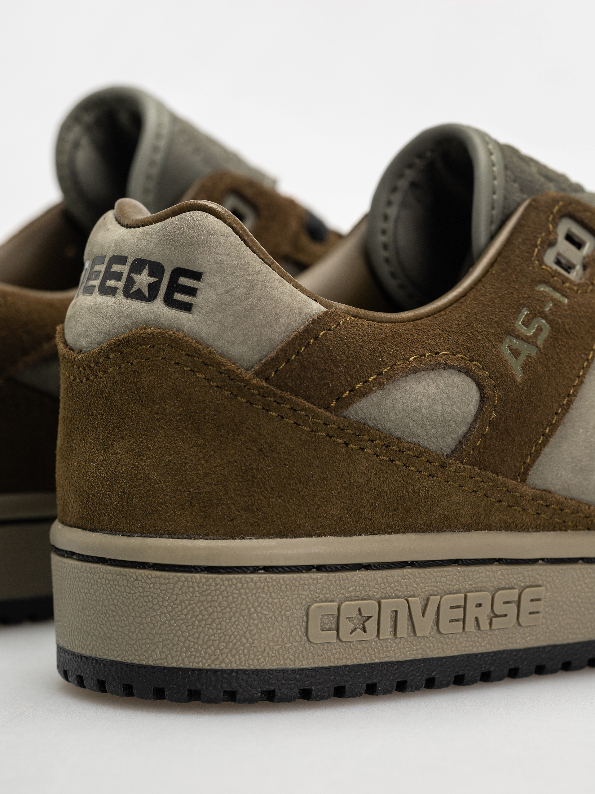 Обувки Converse X Sneeze Mag As-1 Pro Ox (olive submarine)