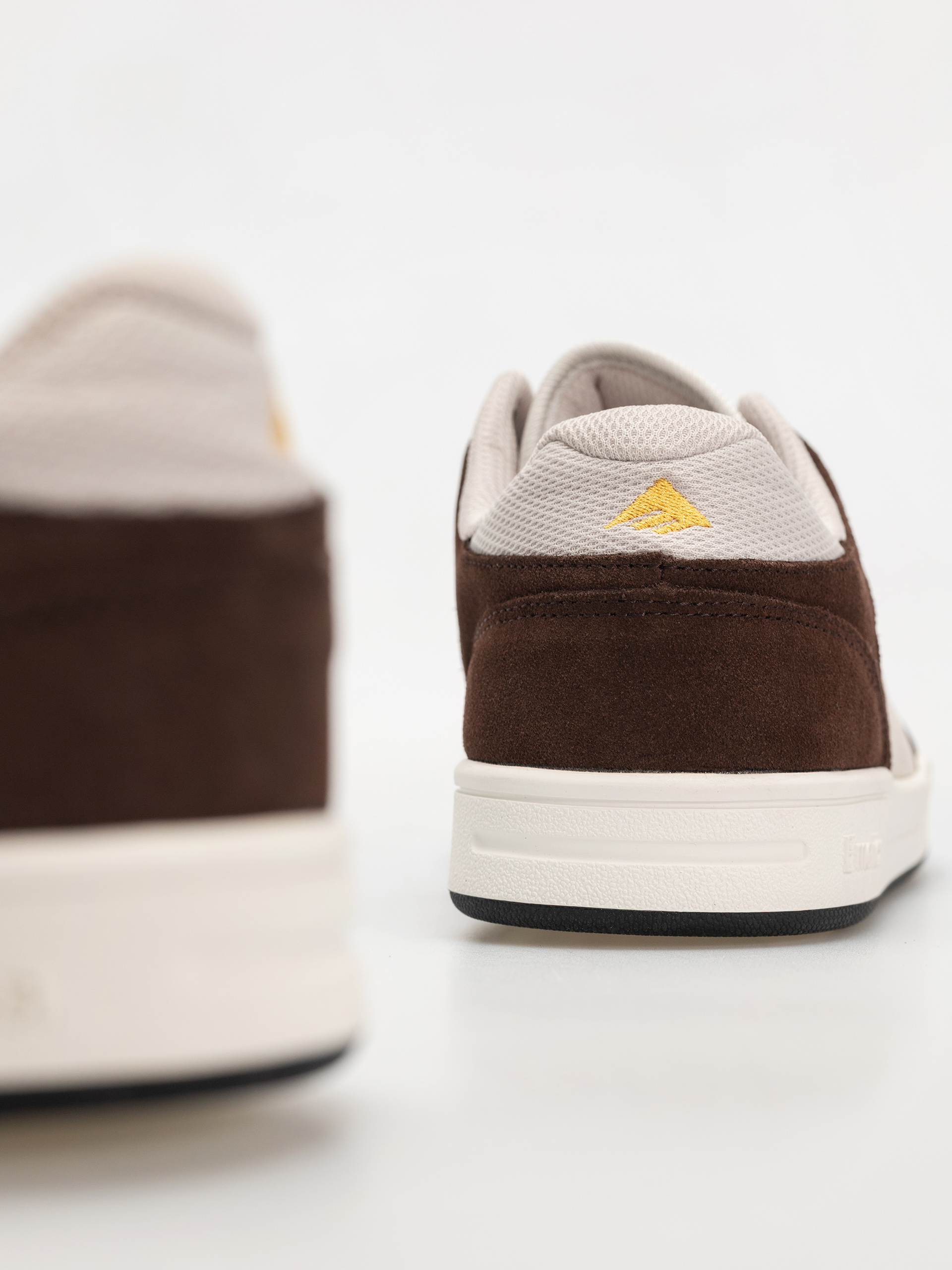 Обувки Emerica Heritic (brown/tan)