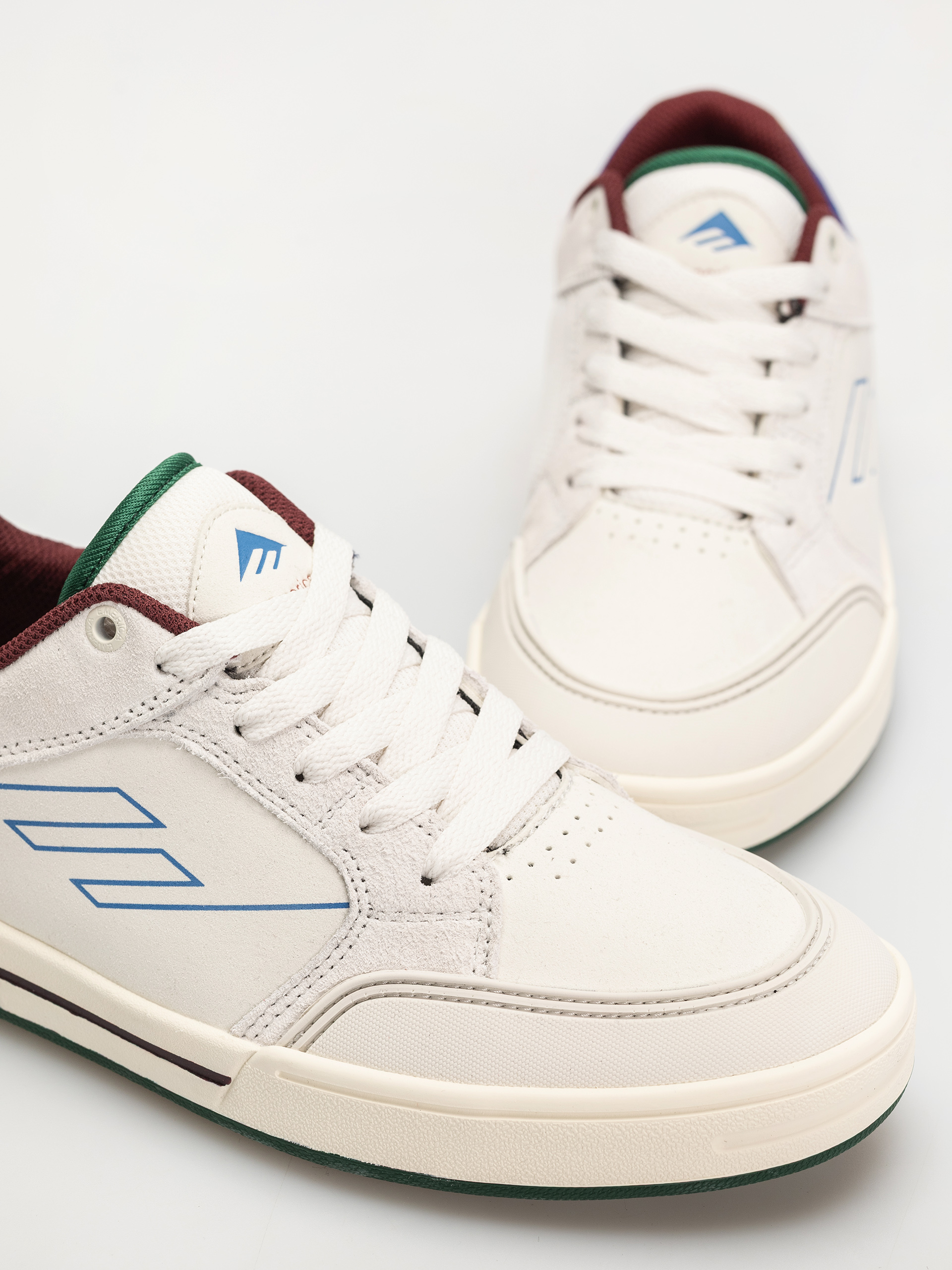 Обувки Emerica Heritic (creme)